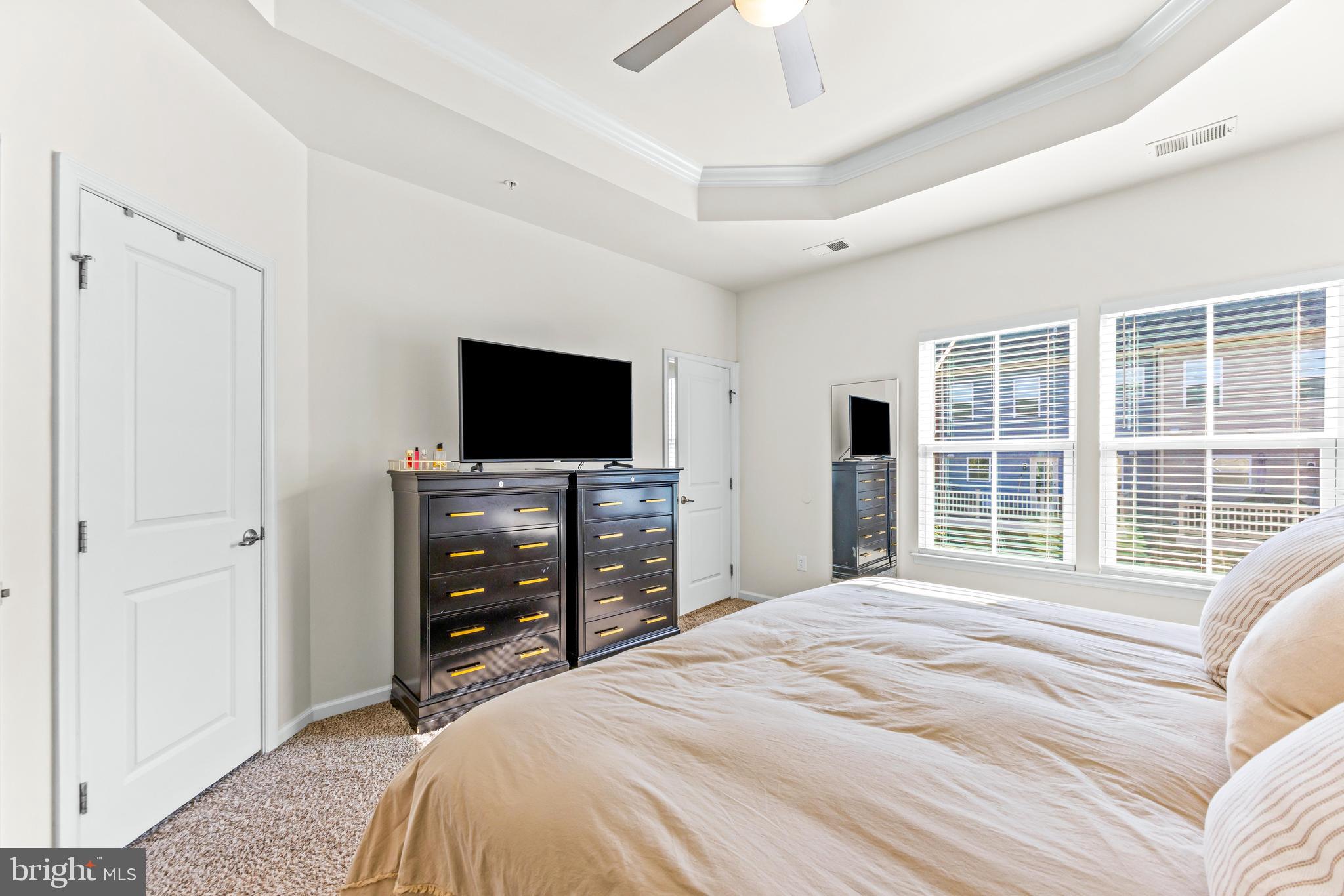 723 APPLE ORCHARD DRIVE