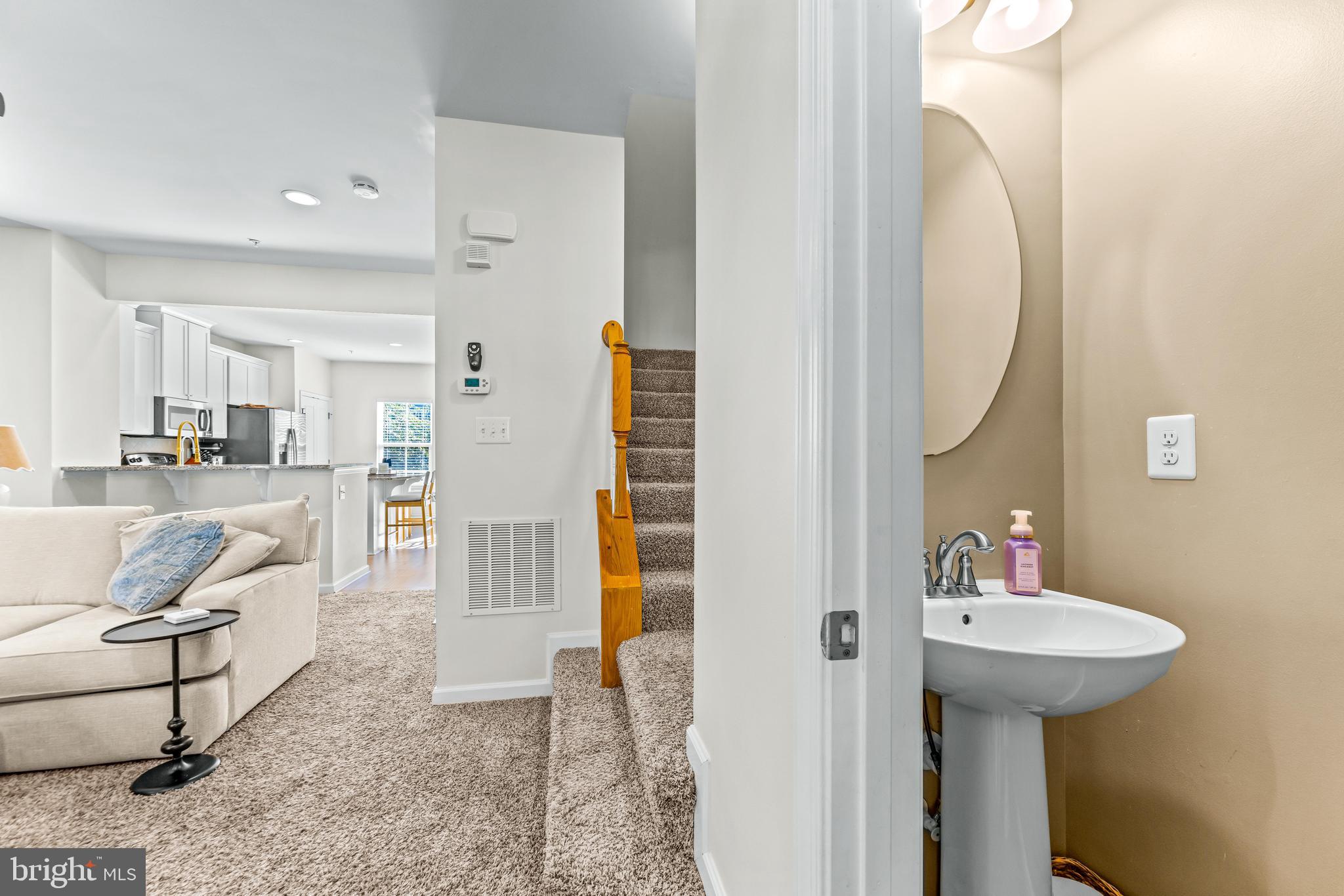 723 APPLE ORCHARD DRIVE