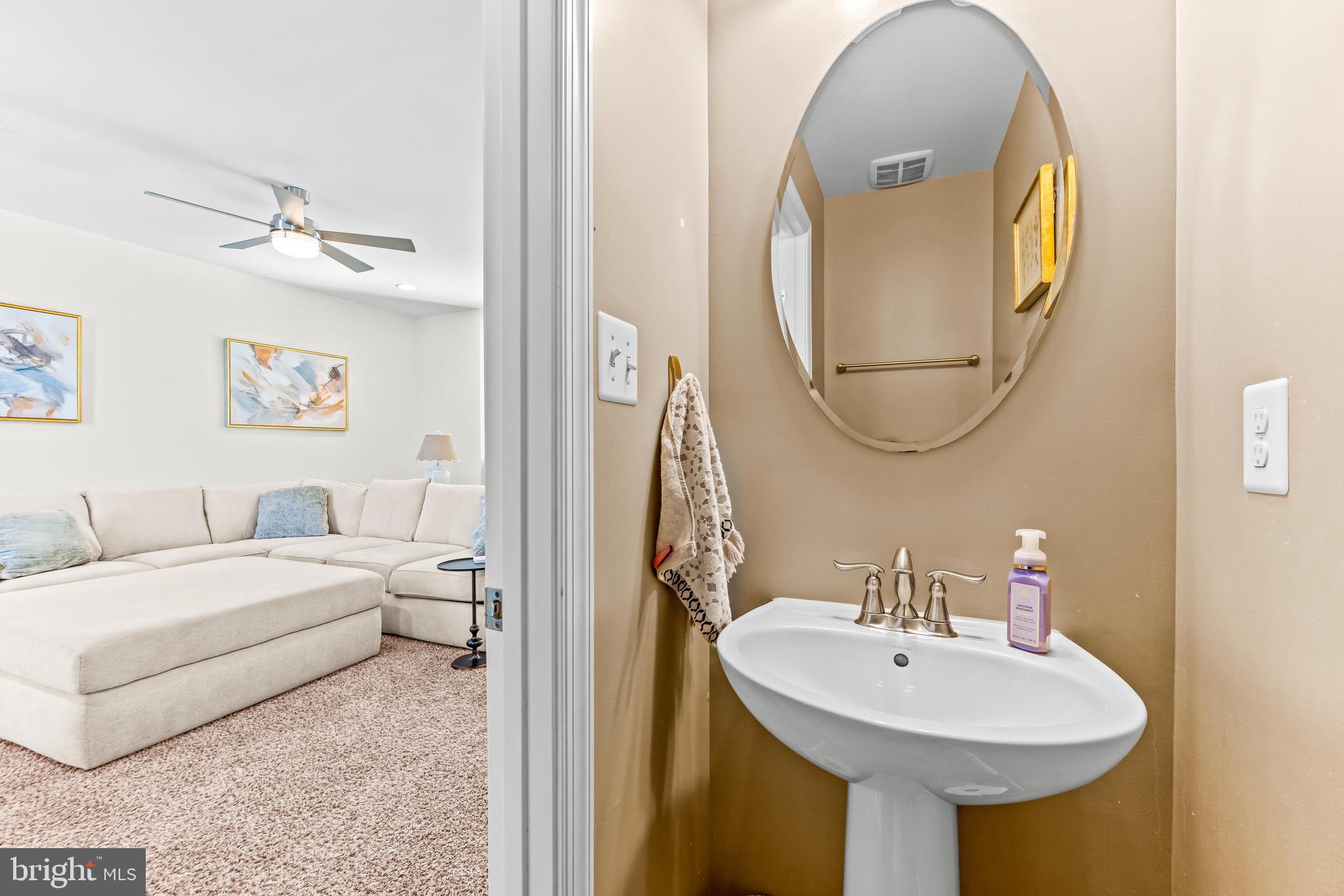 723 APPLE ORCHARD DRIVE