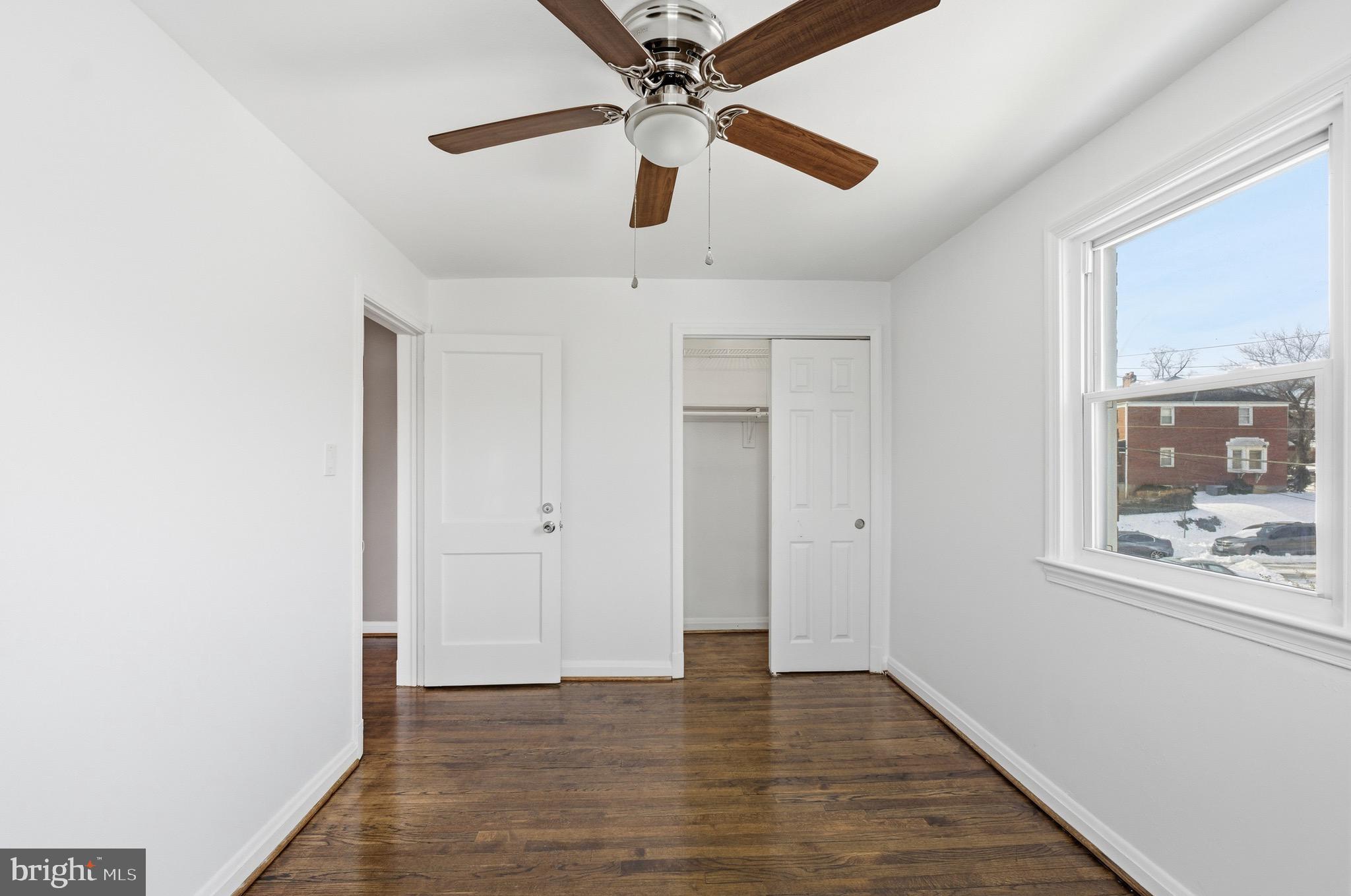 1600 WALTERSWOOD ROAD