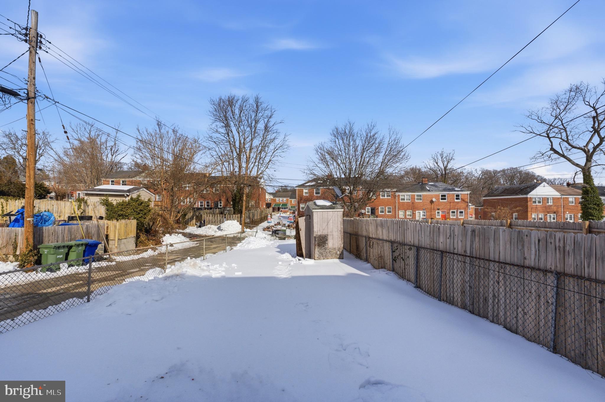 1600 WALTERSWOOD ROAD