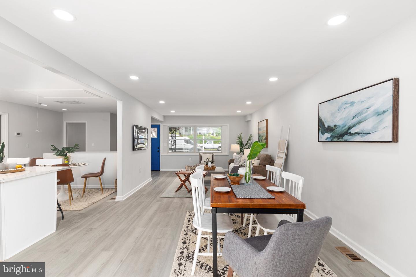 144 Greenmeadow Dr