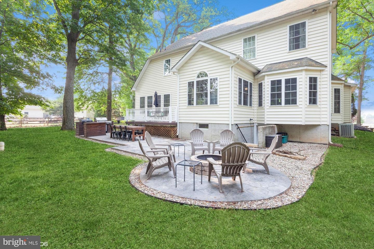 10 Bens Ct