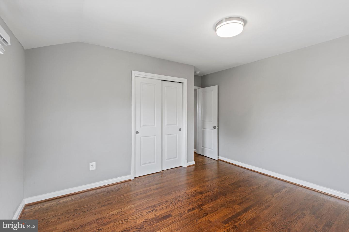 3019 6th Ave