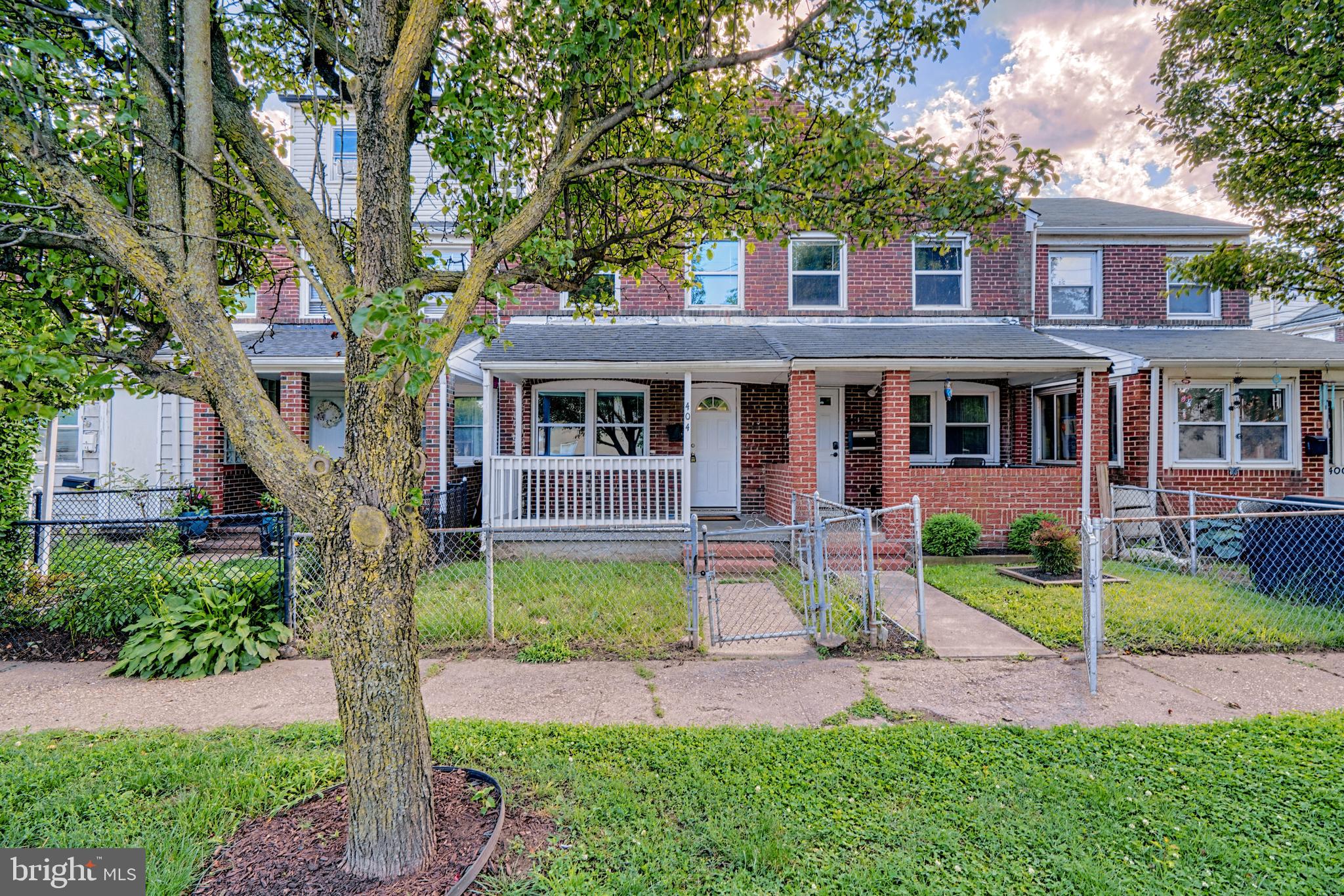 404 Avondale Rd