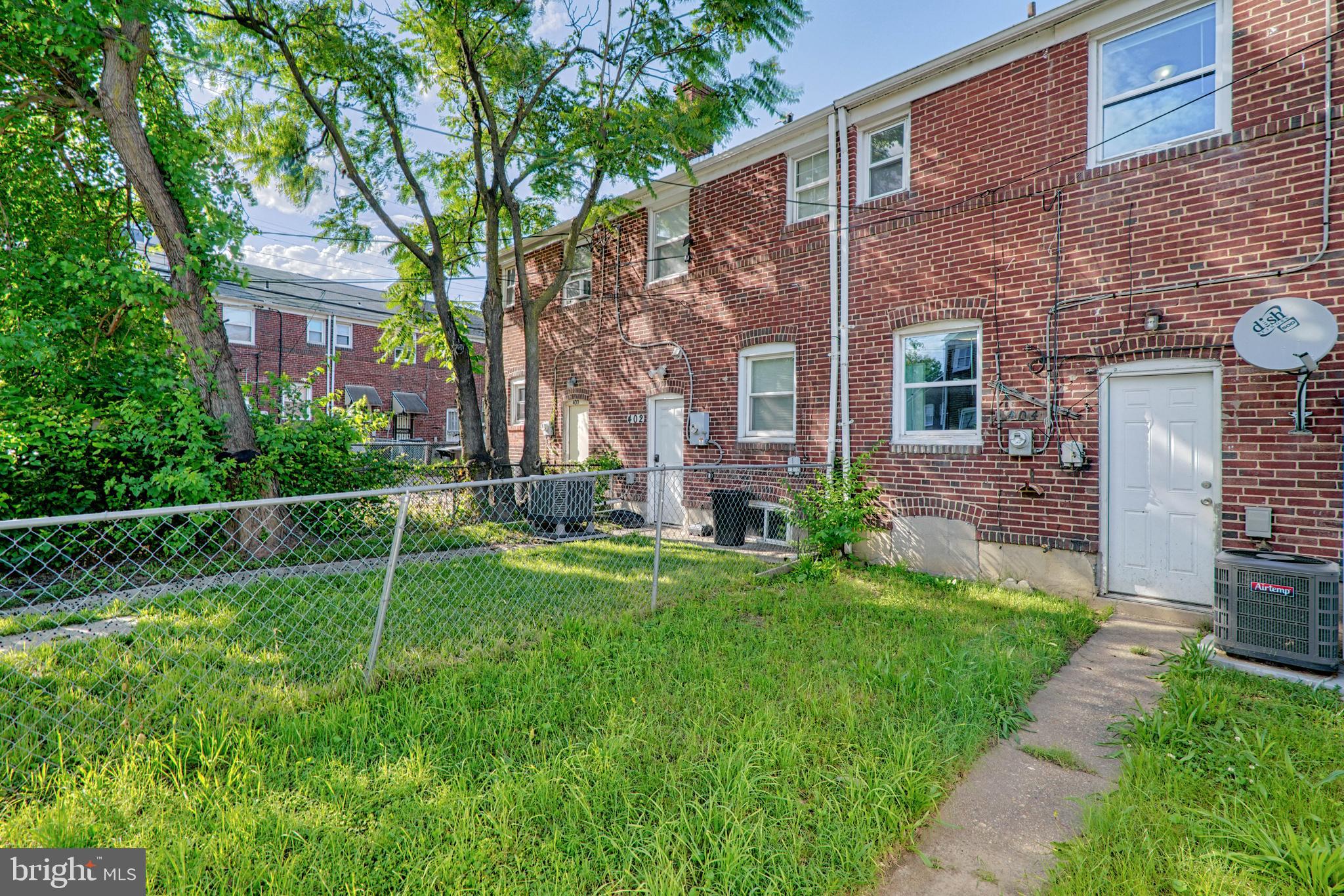 404 Avondale Rd