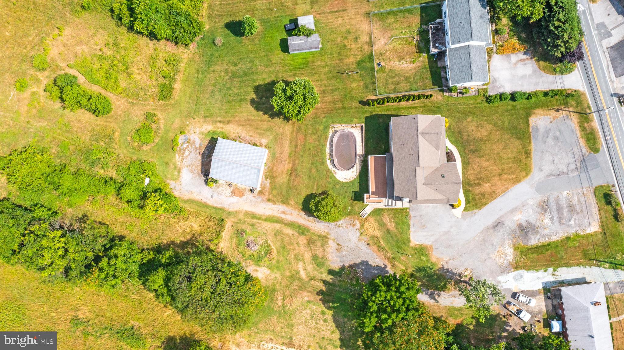 4566 Ridge Rd