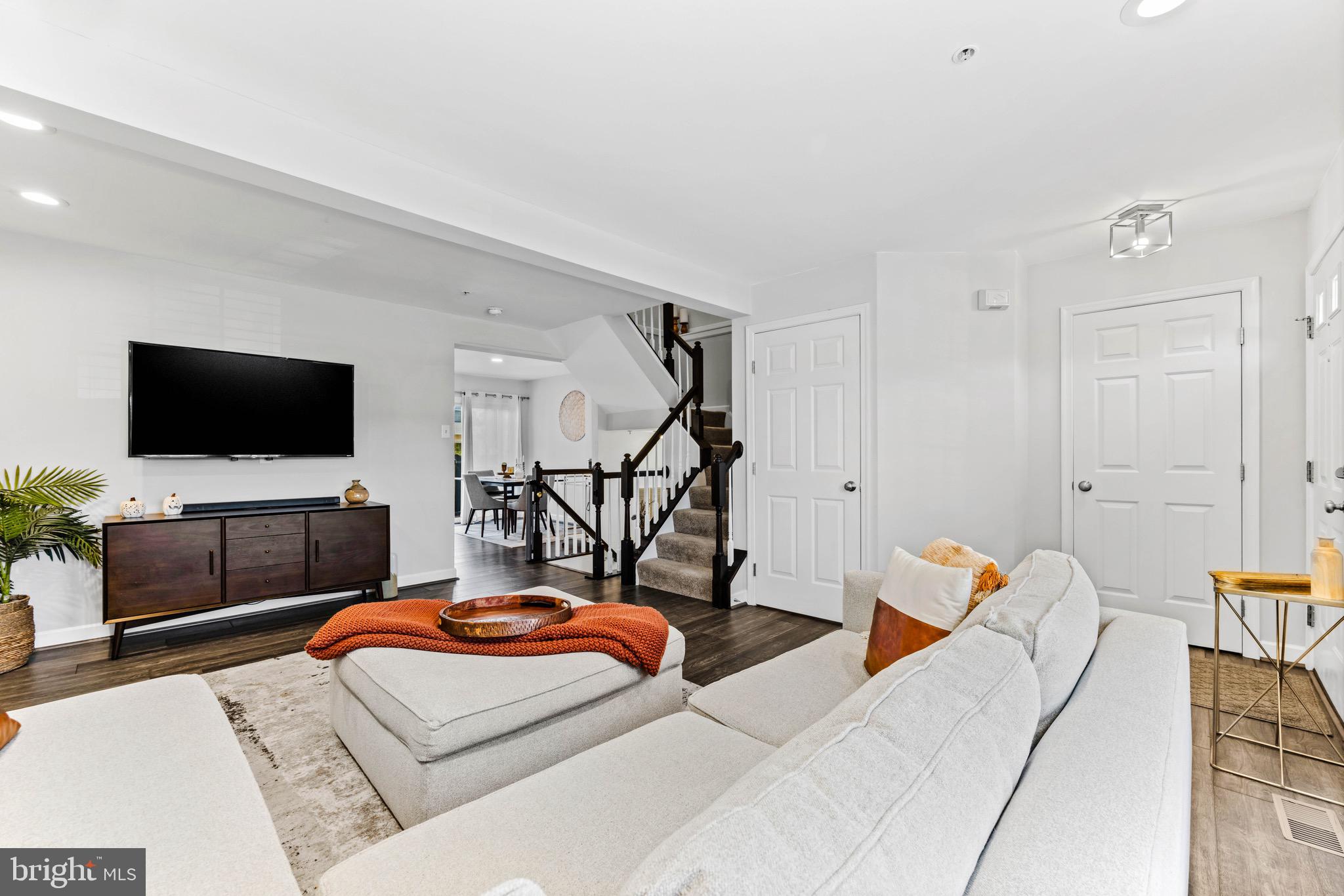5322 Abbeywood Ct