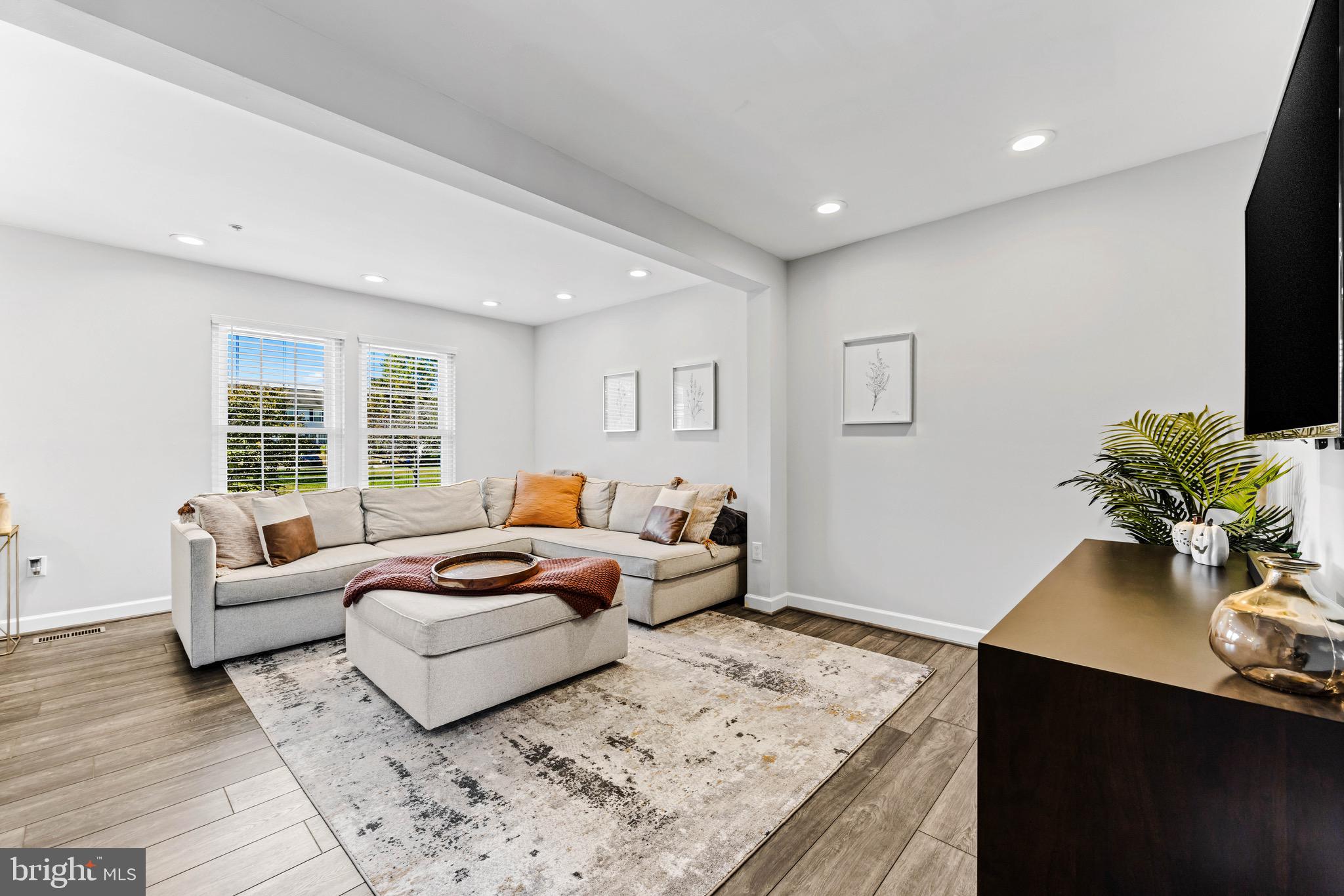 5322 Abbeywood Ct