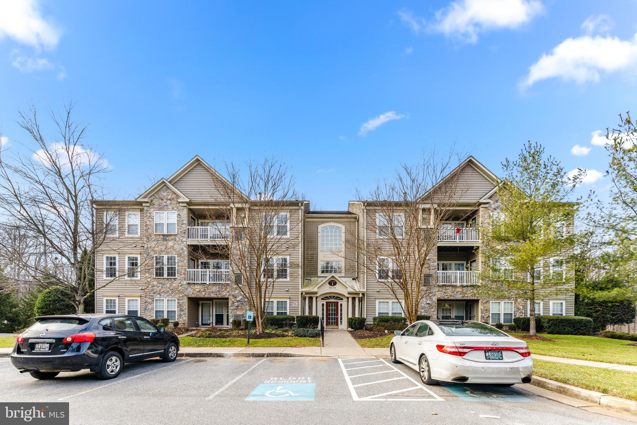 324 Lauren Hill Ct #324
