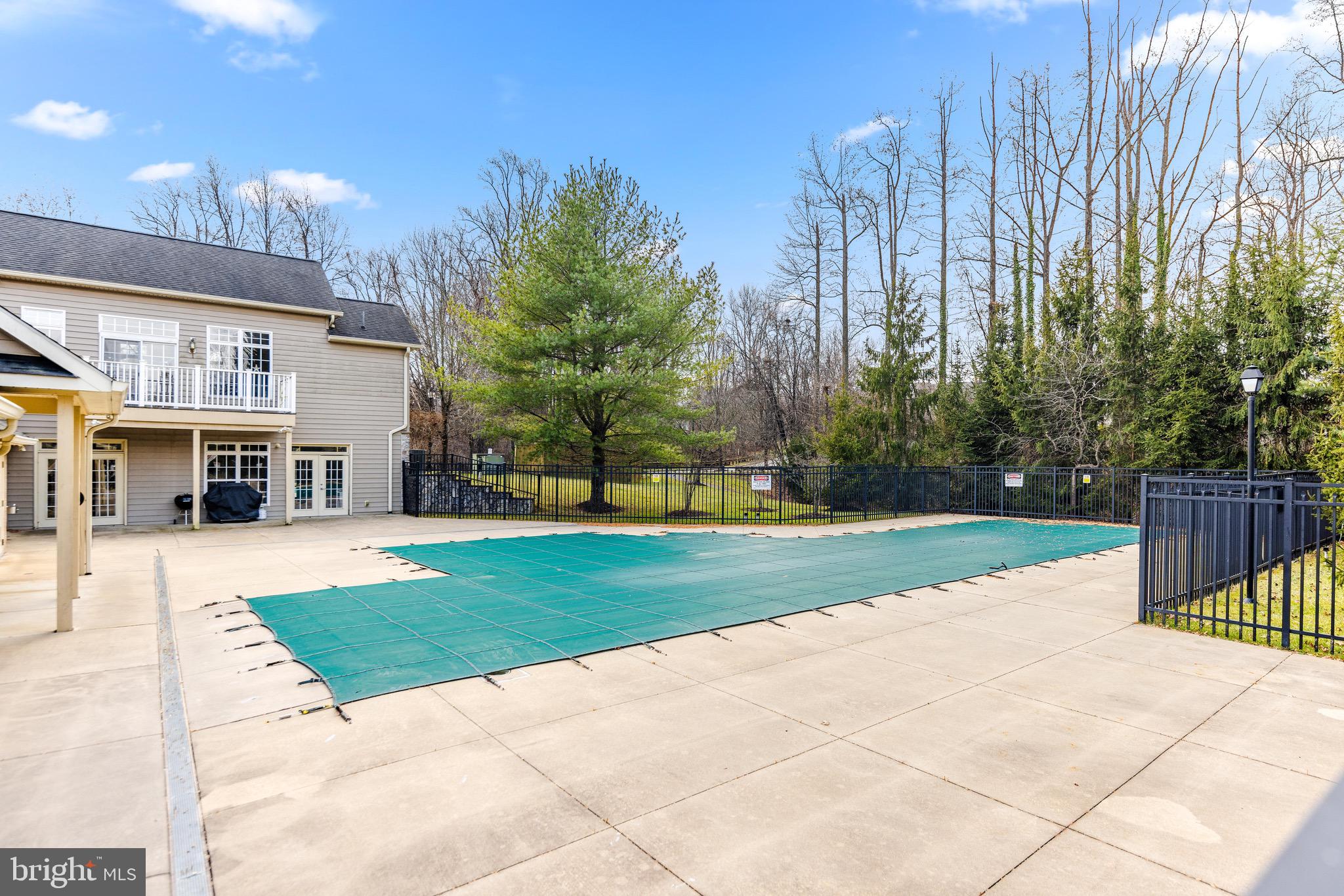 324 Lauren Hill Ct #324