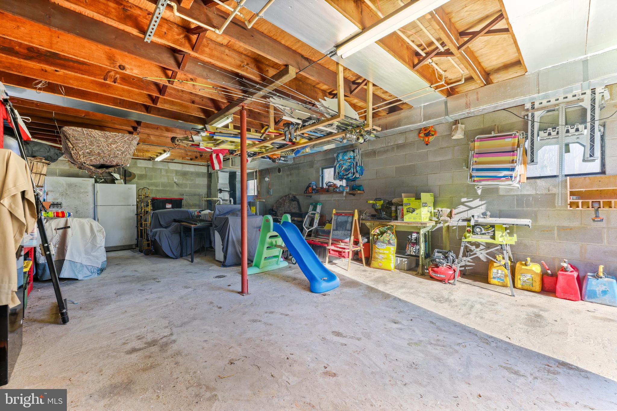 6204 EBENEZER ROAD