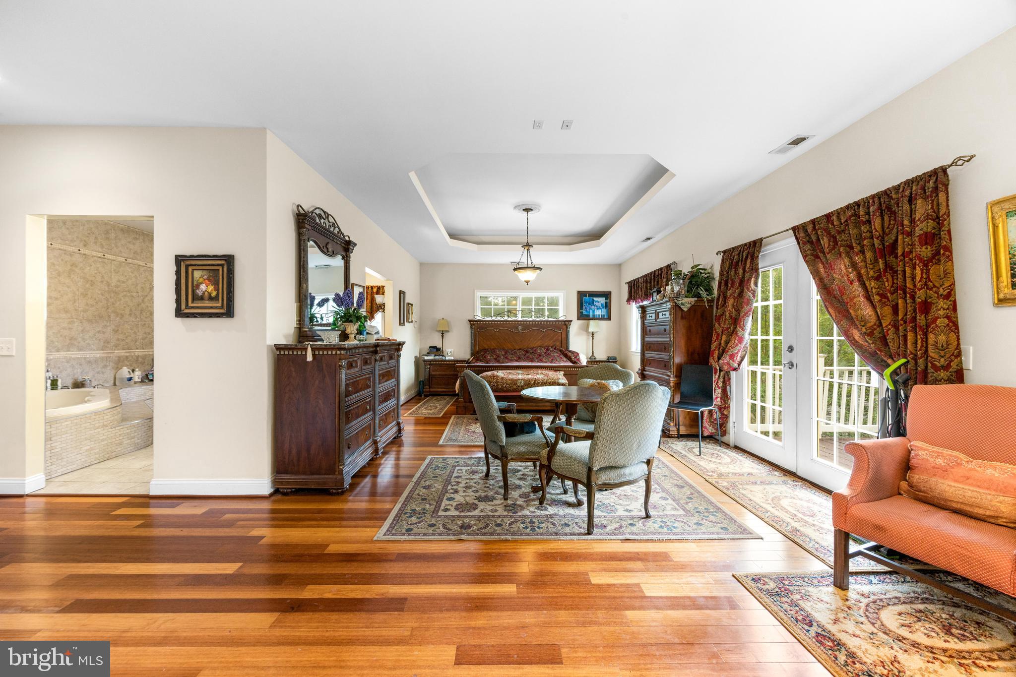 11809 CEDAR LANE