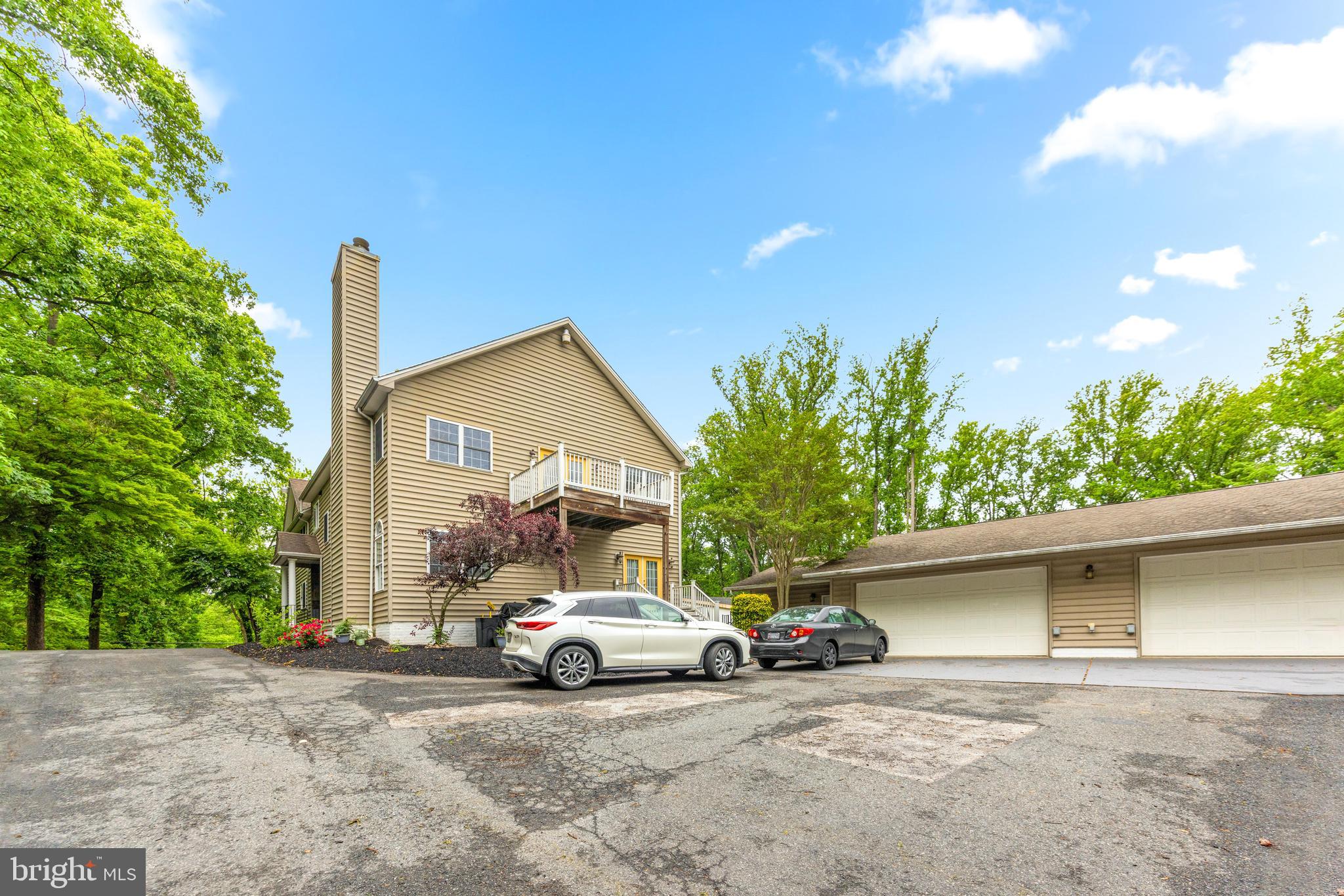 11809 CEDAR LANE