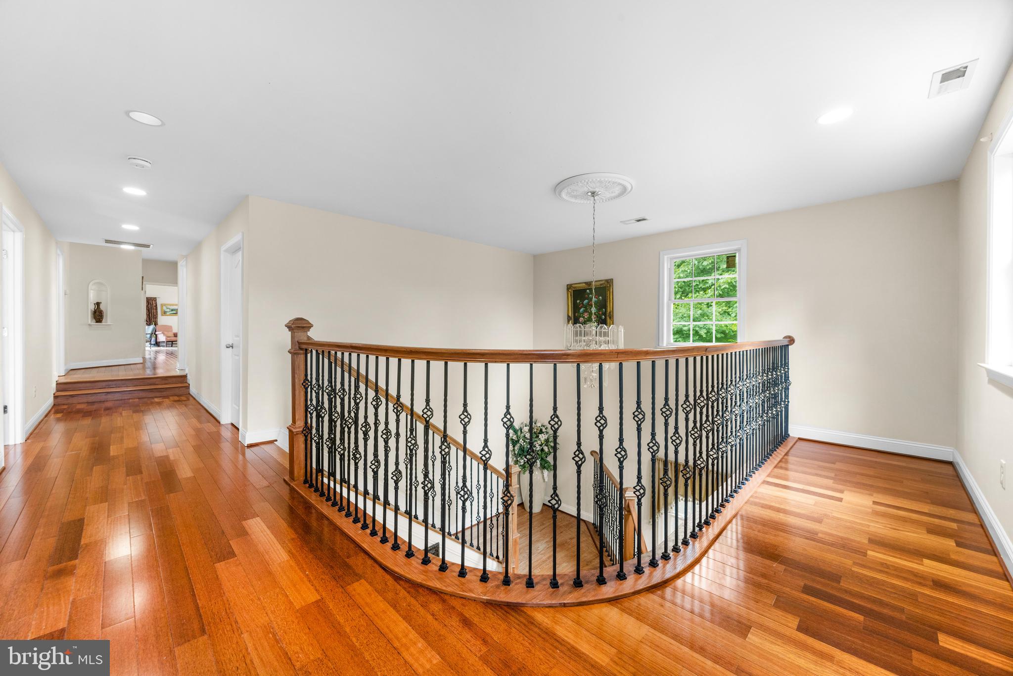 11809 CEDAR LANE