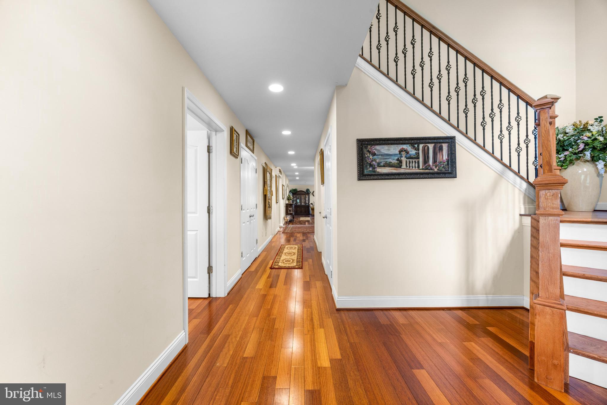 11809 CEDAR LANE
