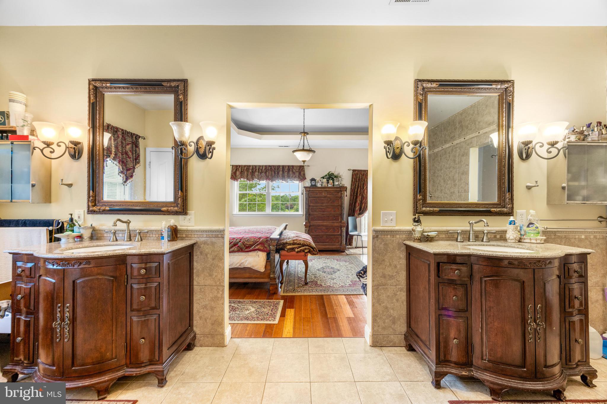11809 CEDAR LANE