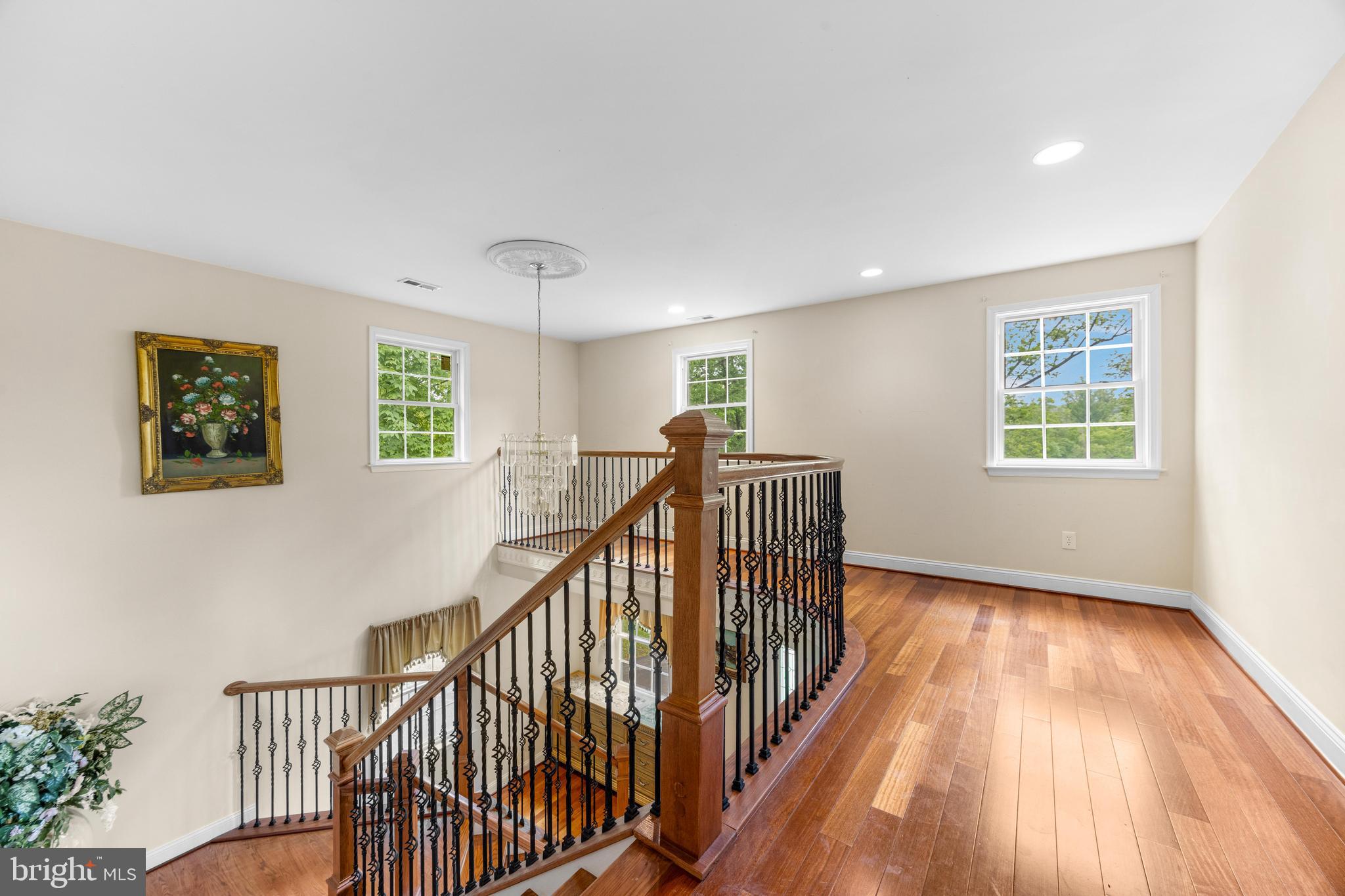11809 CEDAR LANE