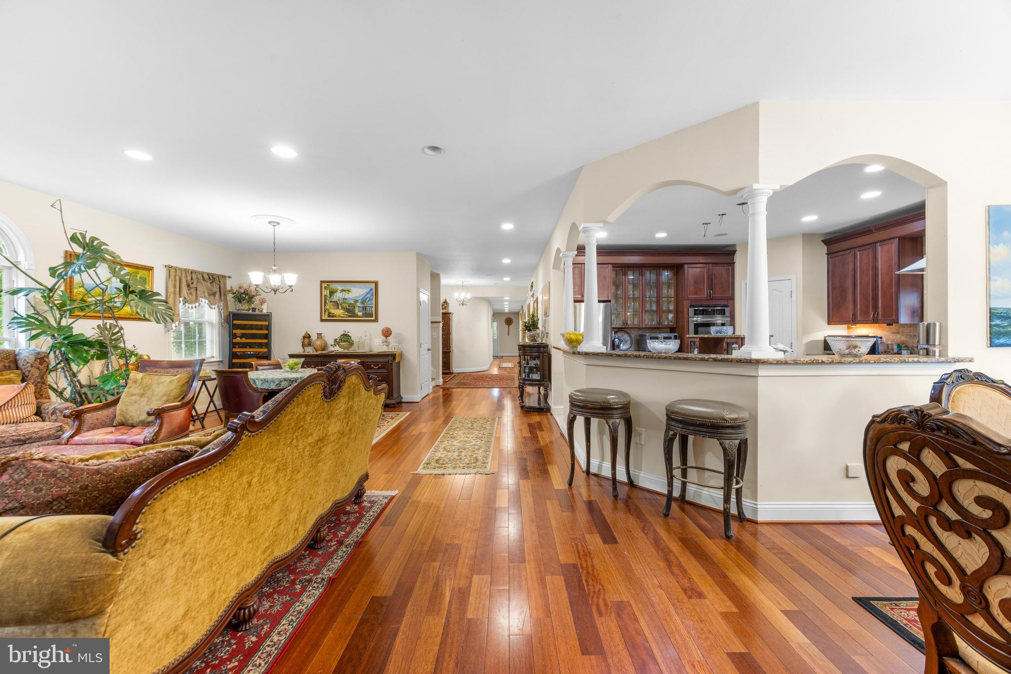 11809 CEDAR LANE