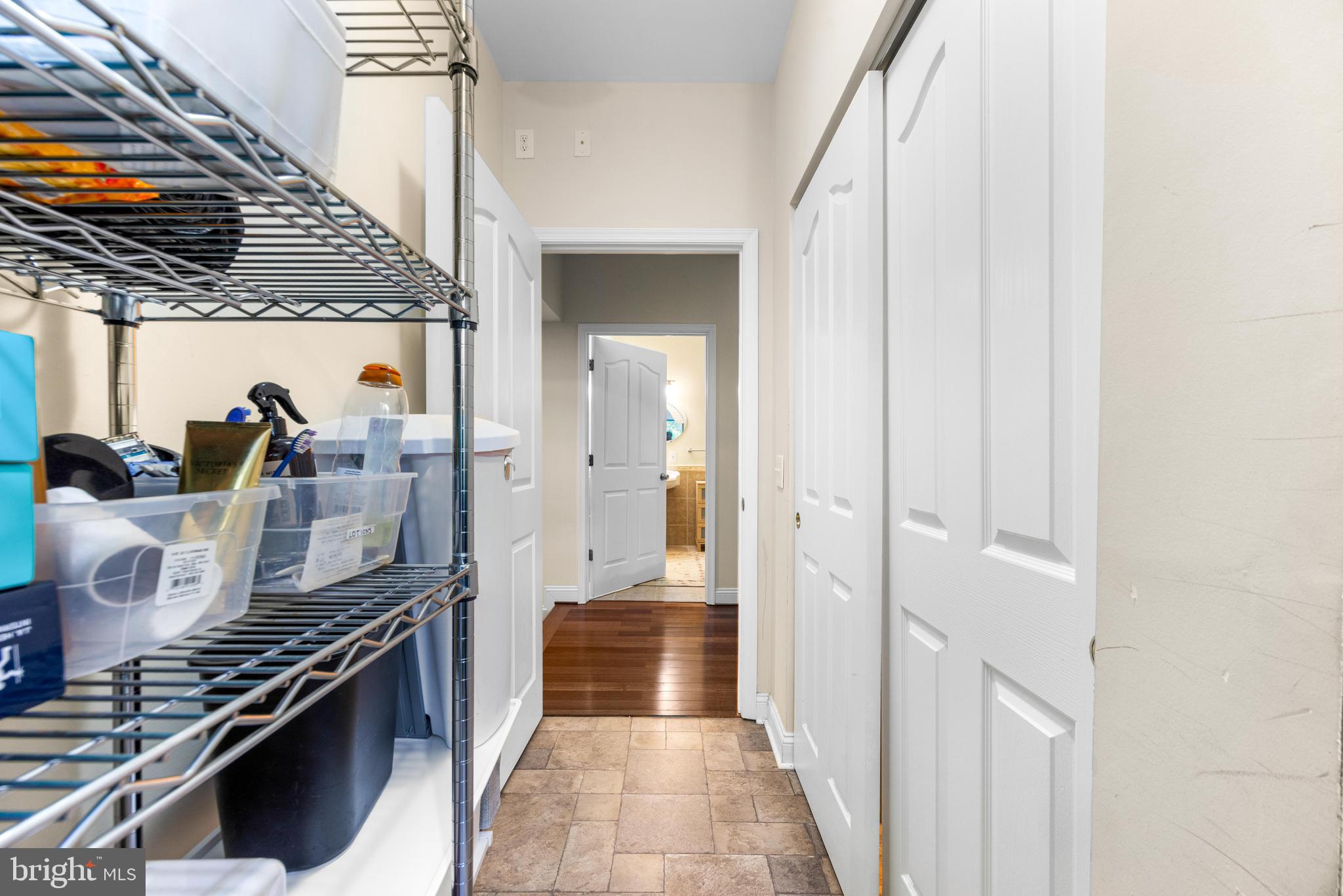 11809 CEDAR LANE