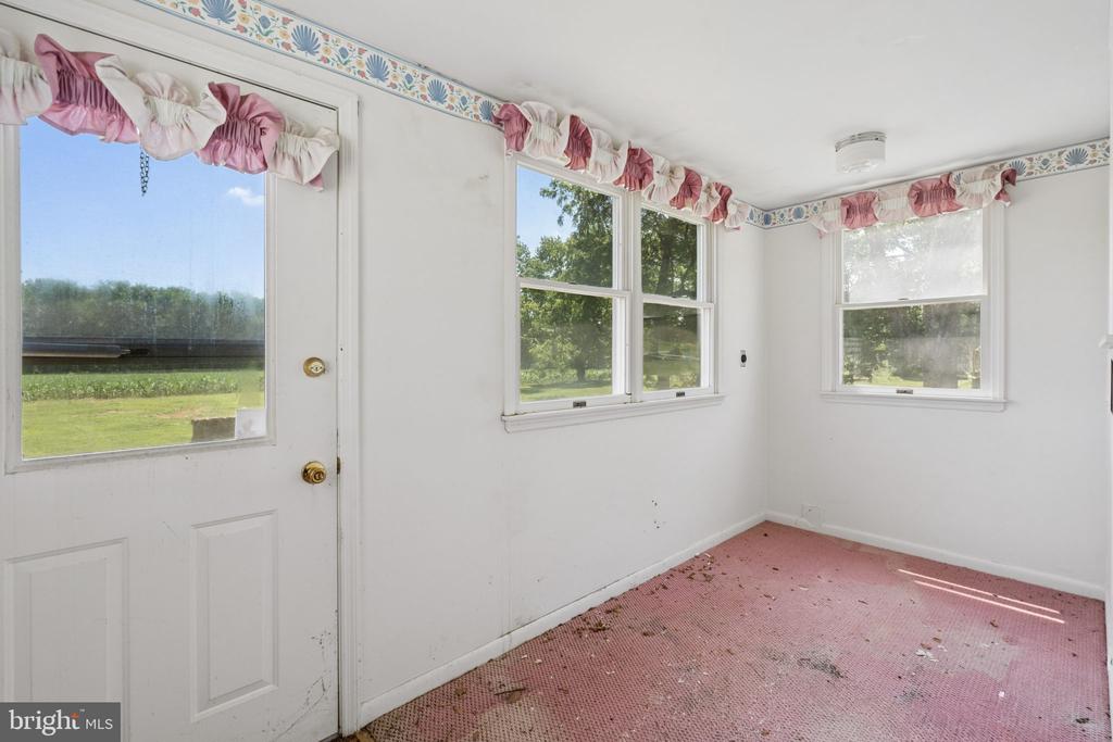 7219 NEW CUT ROAD