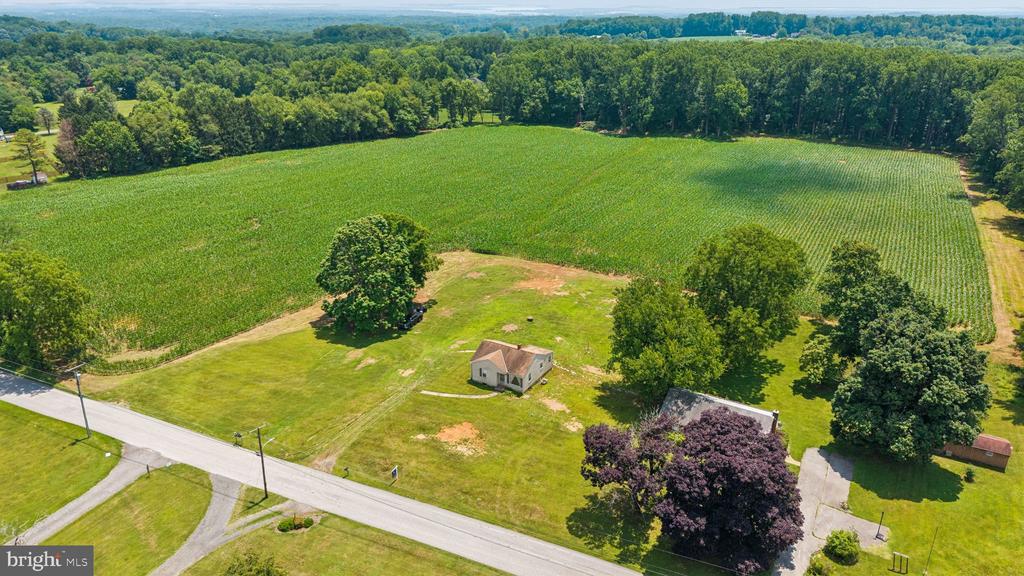 7219 NEW CUT ROAD