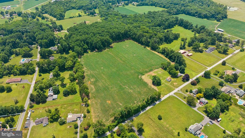 7219 NEW CUT ROAD
