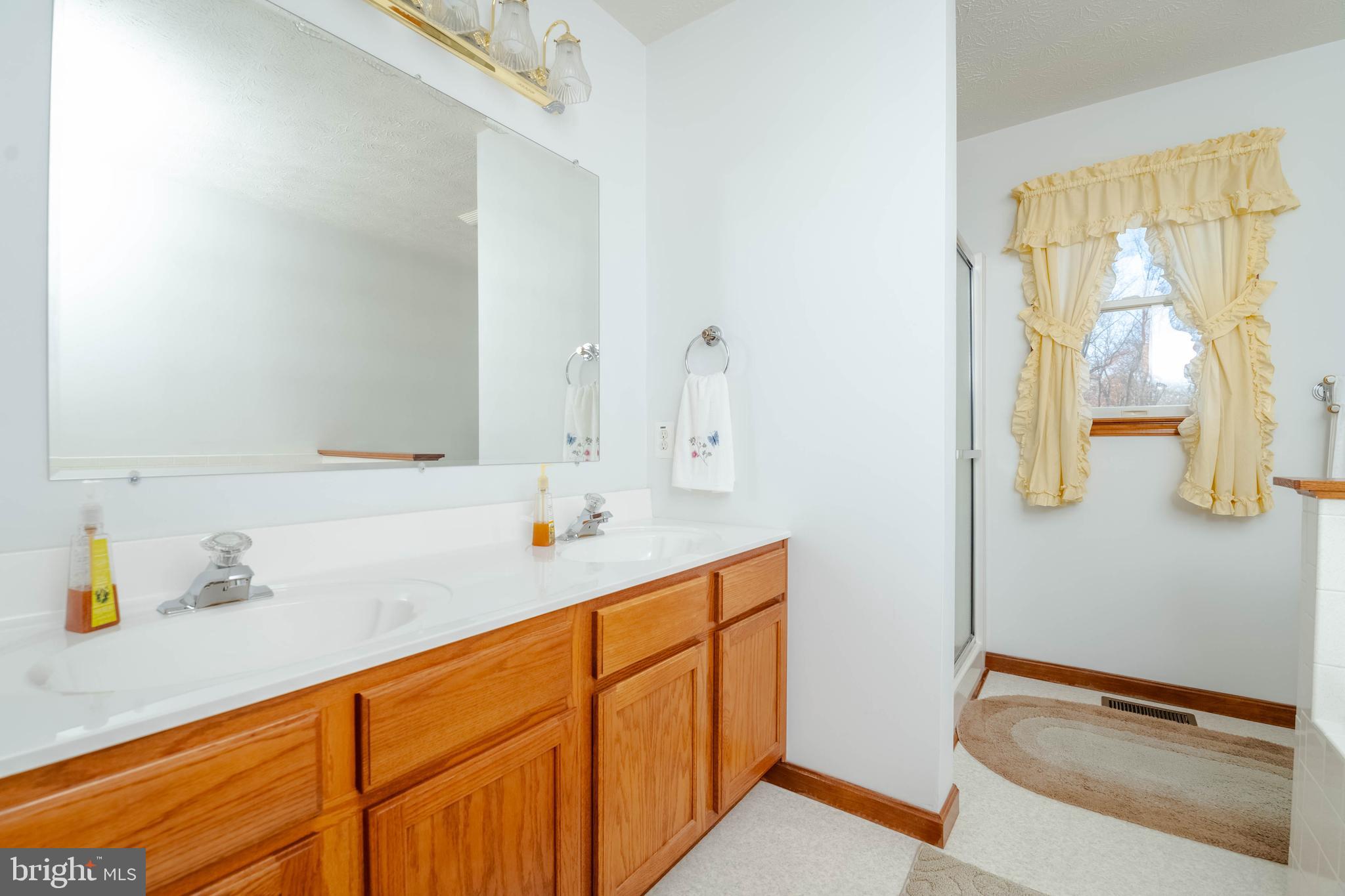1777 Frenchtown Rd
