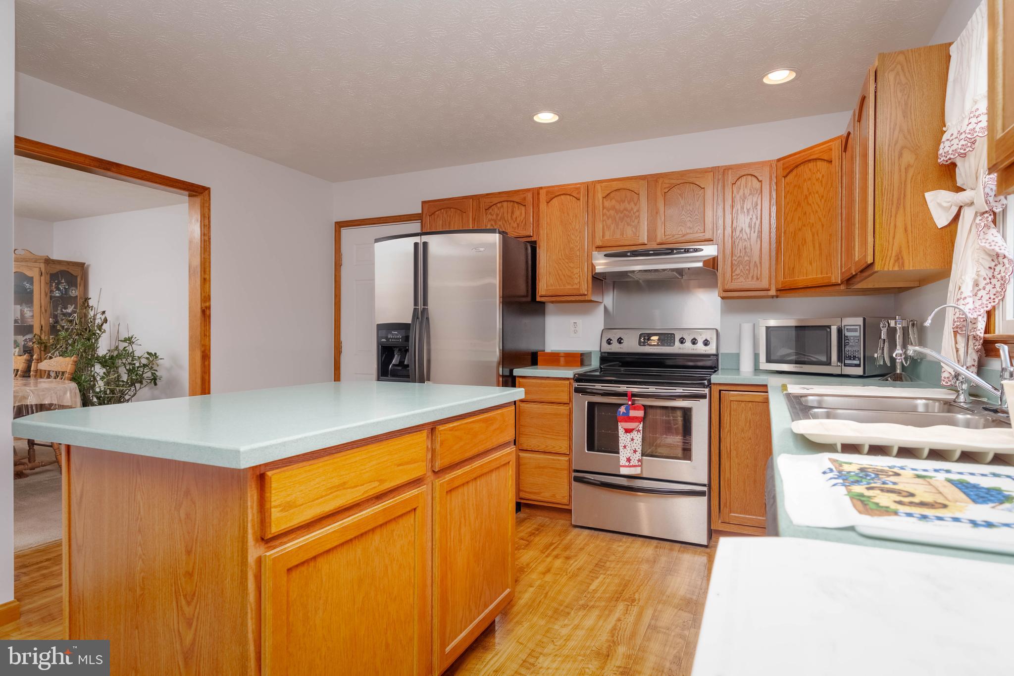 1777 Frenchtown Rd