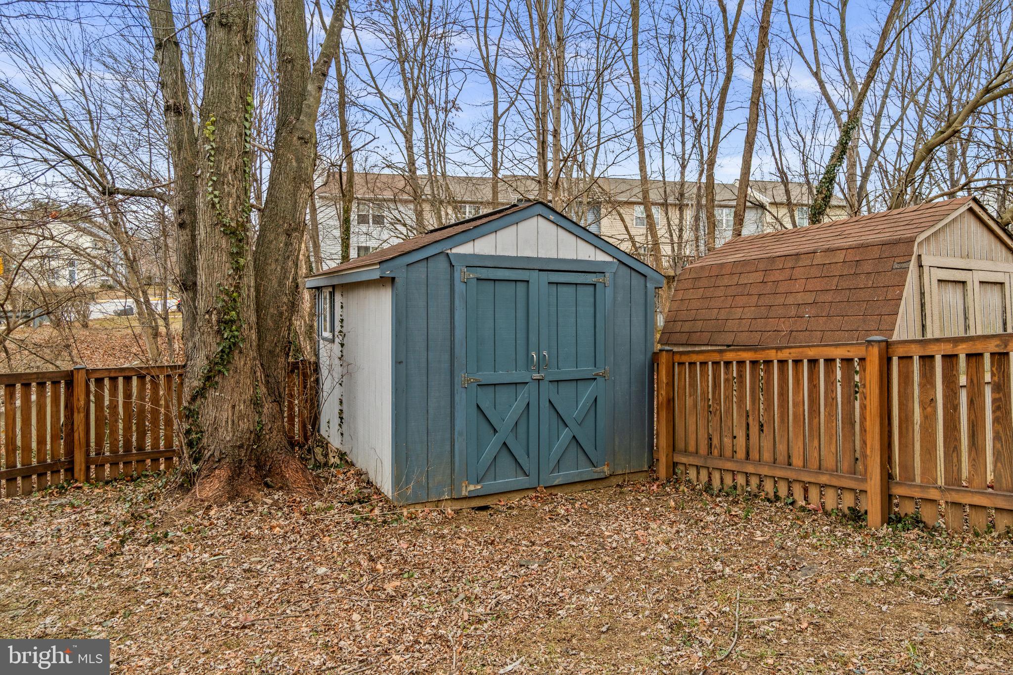 496 SILVER COURT