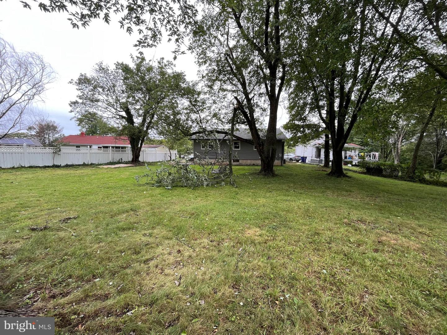 1903 Larch Ct