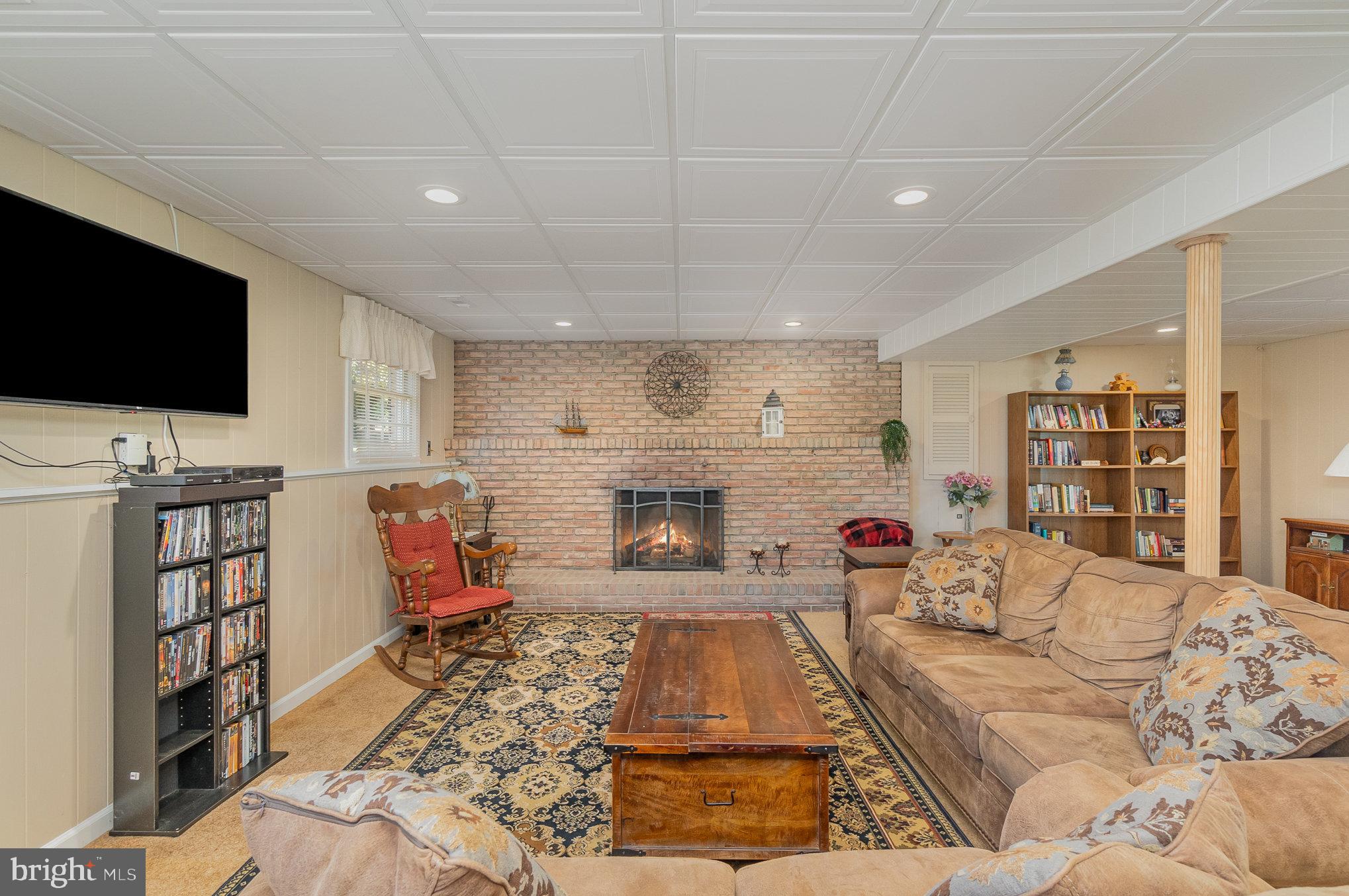 707 Millwood Dr