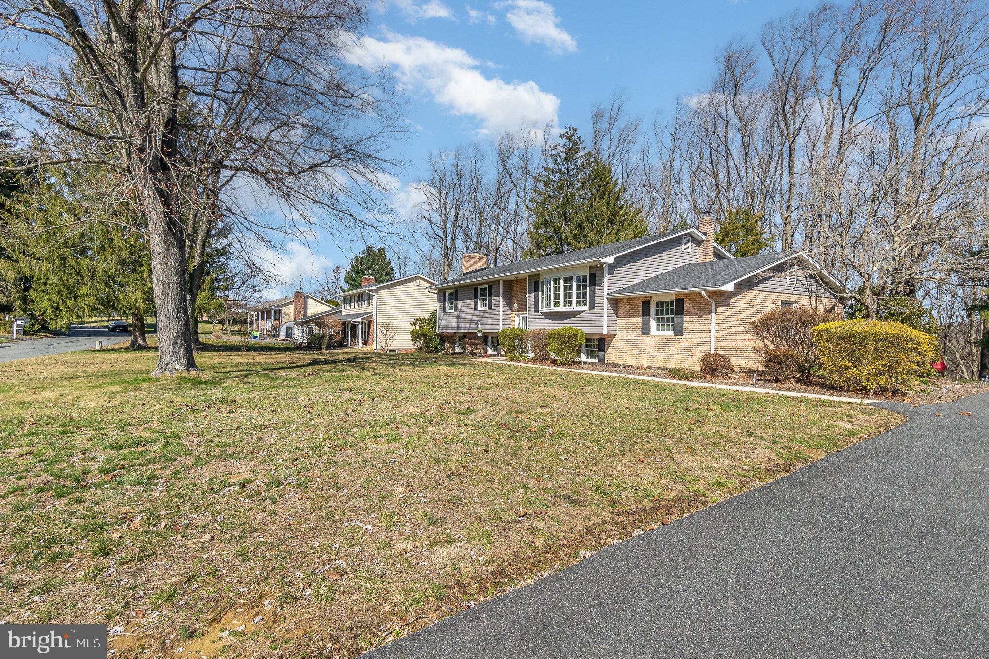 707 Millwood Dr