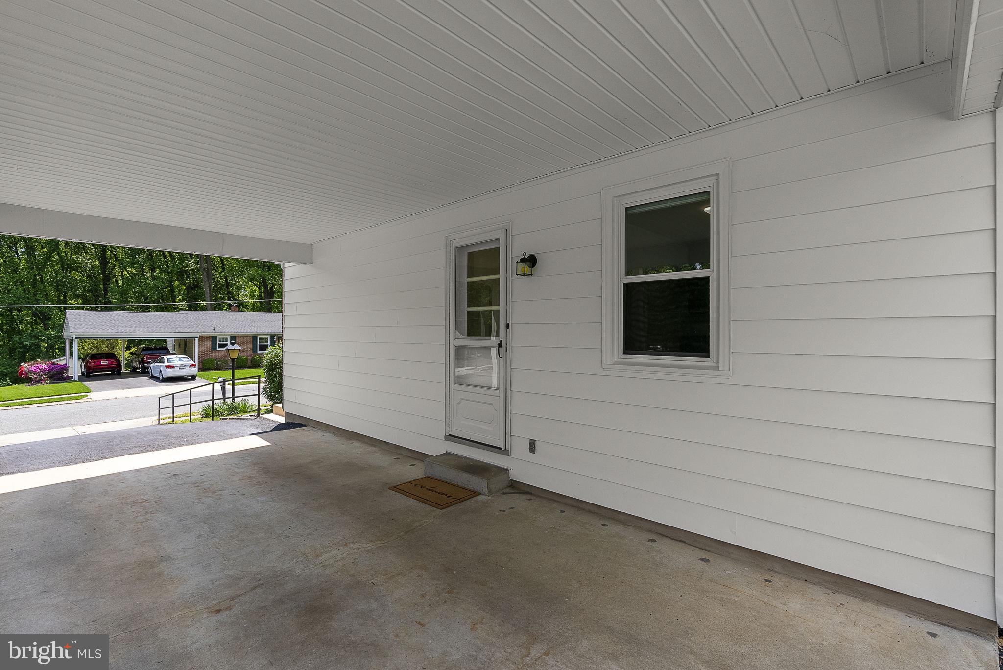 621 Chapel Ter