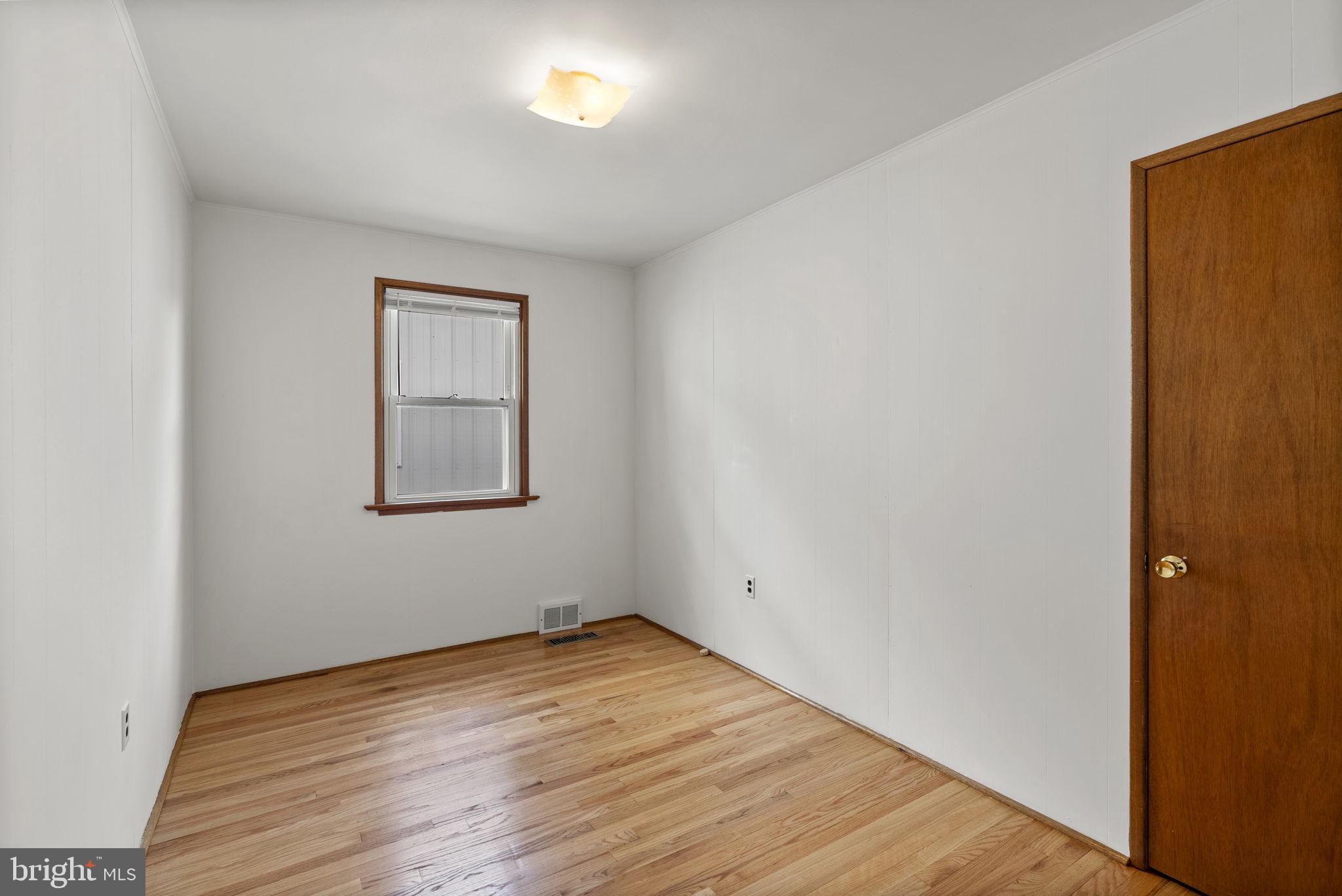 621 Chapel Ter