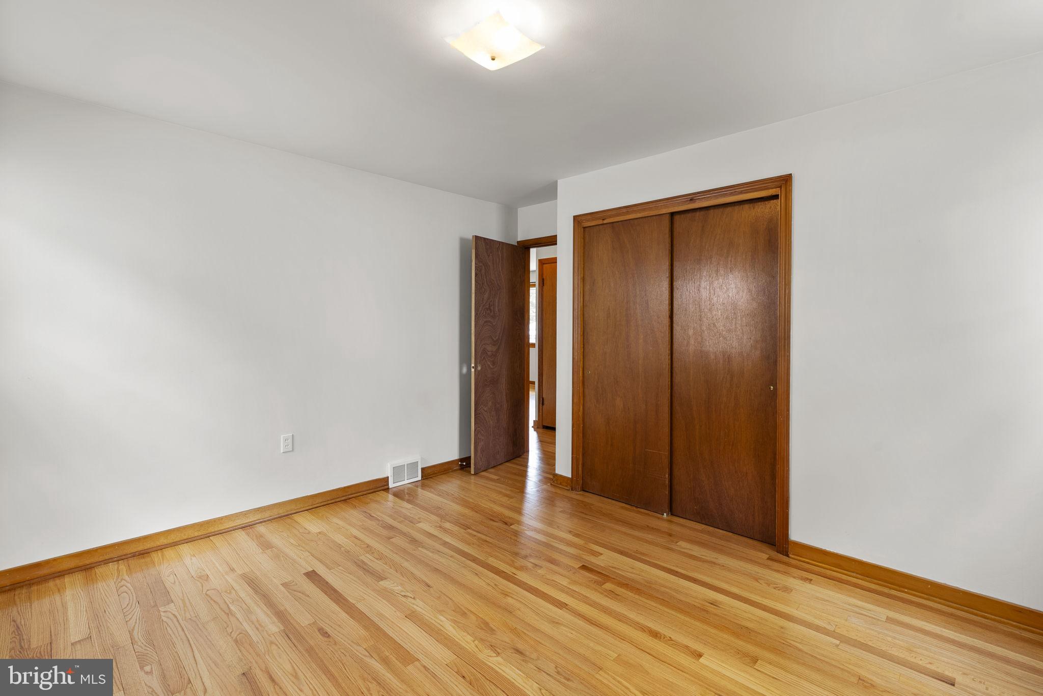 621 Chapel Ter
