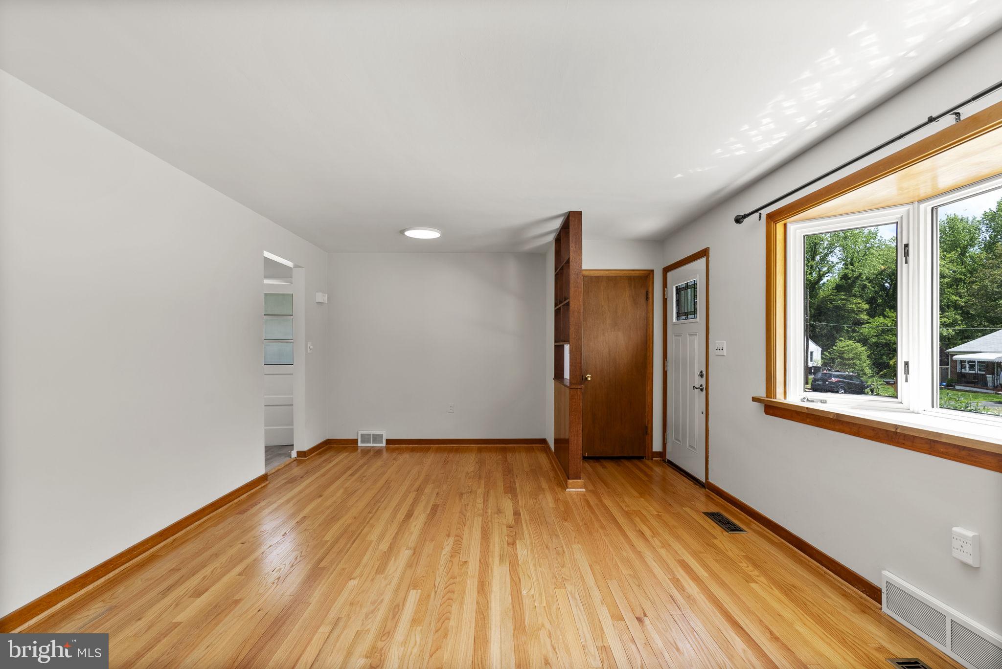 621 Chapel Ter