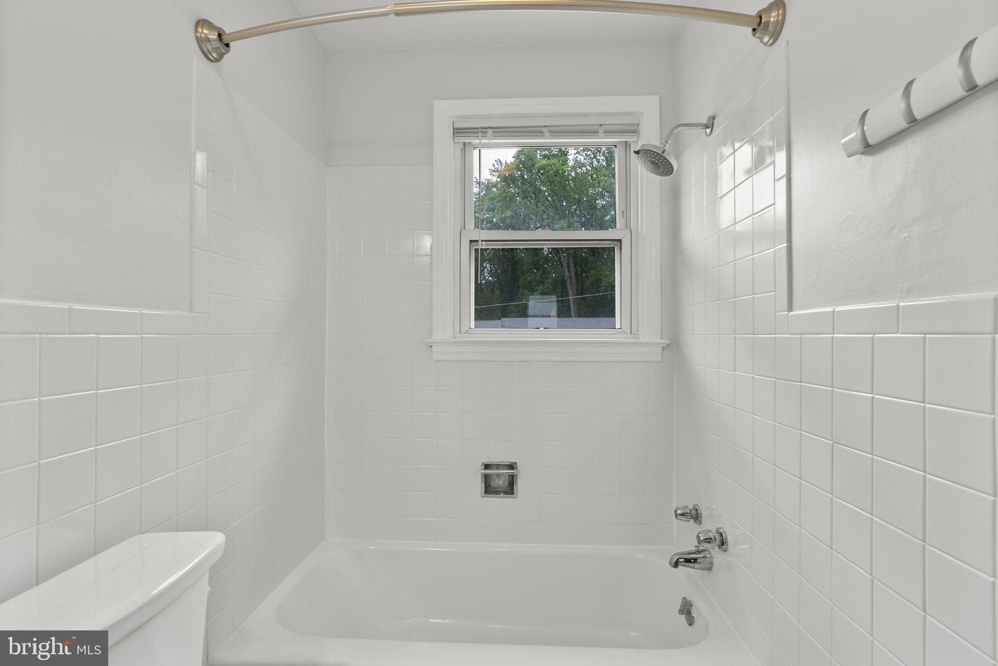 621 Chapel Ter