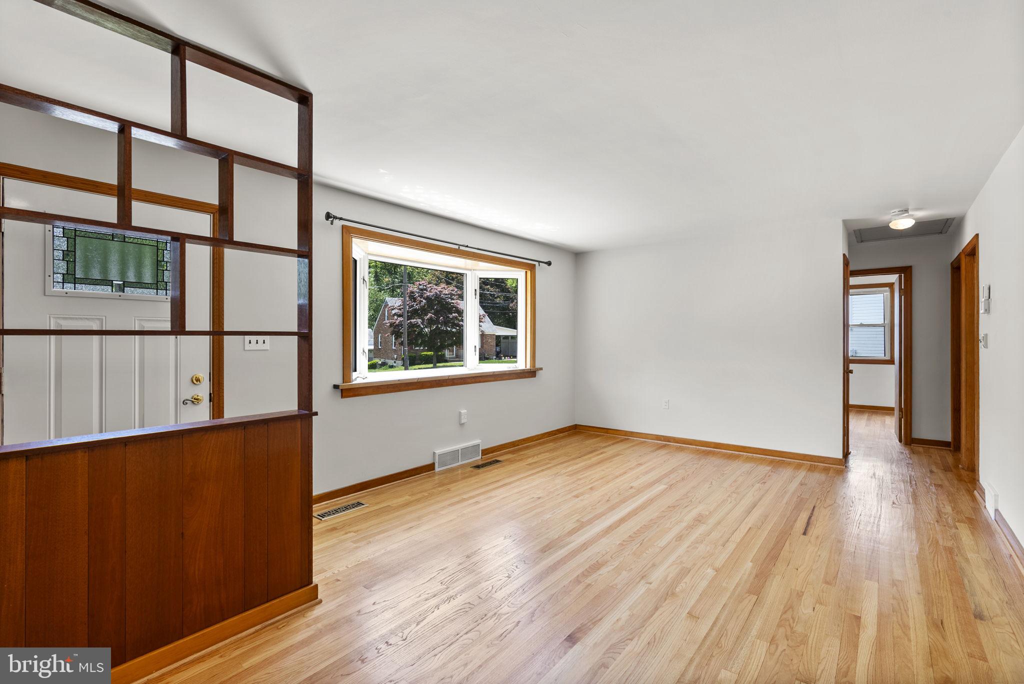 621 Chapel Ter