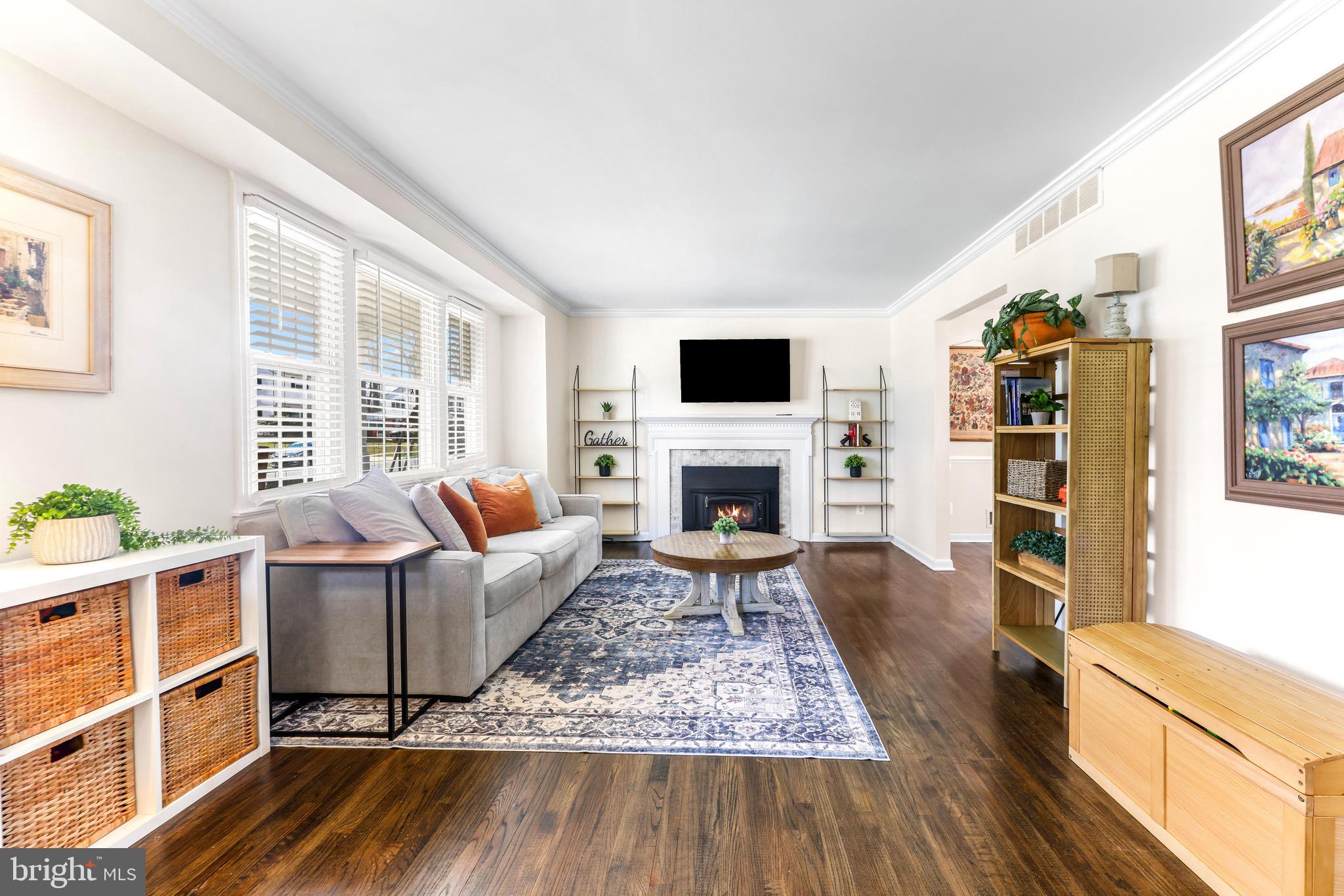 335 PRINCETON LANE