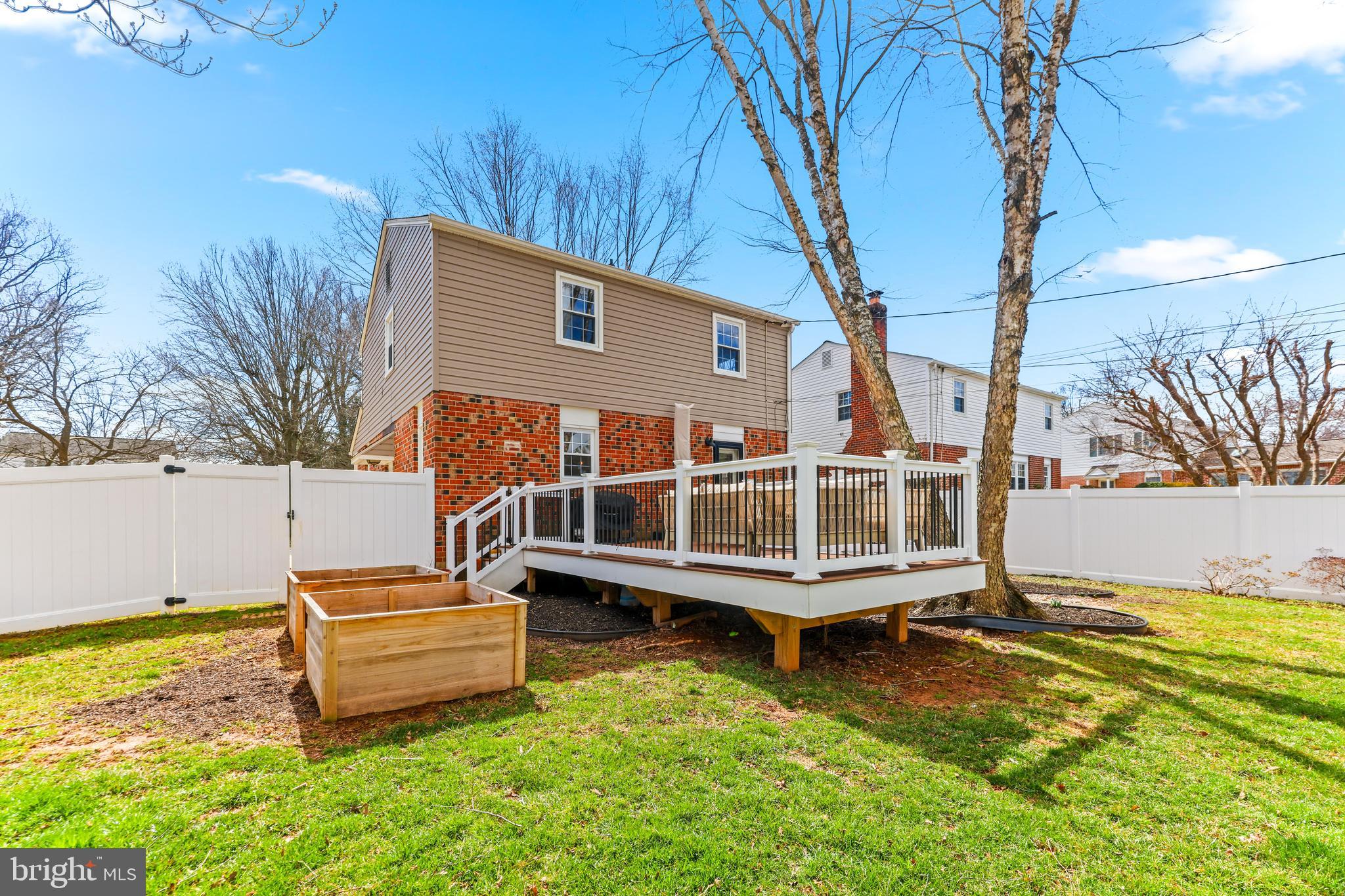 335 PRINCETON LANE