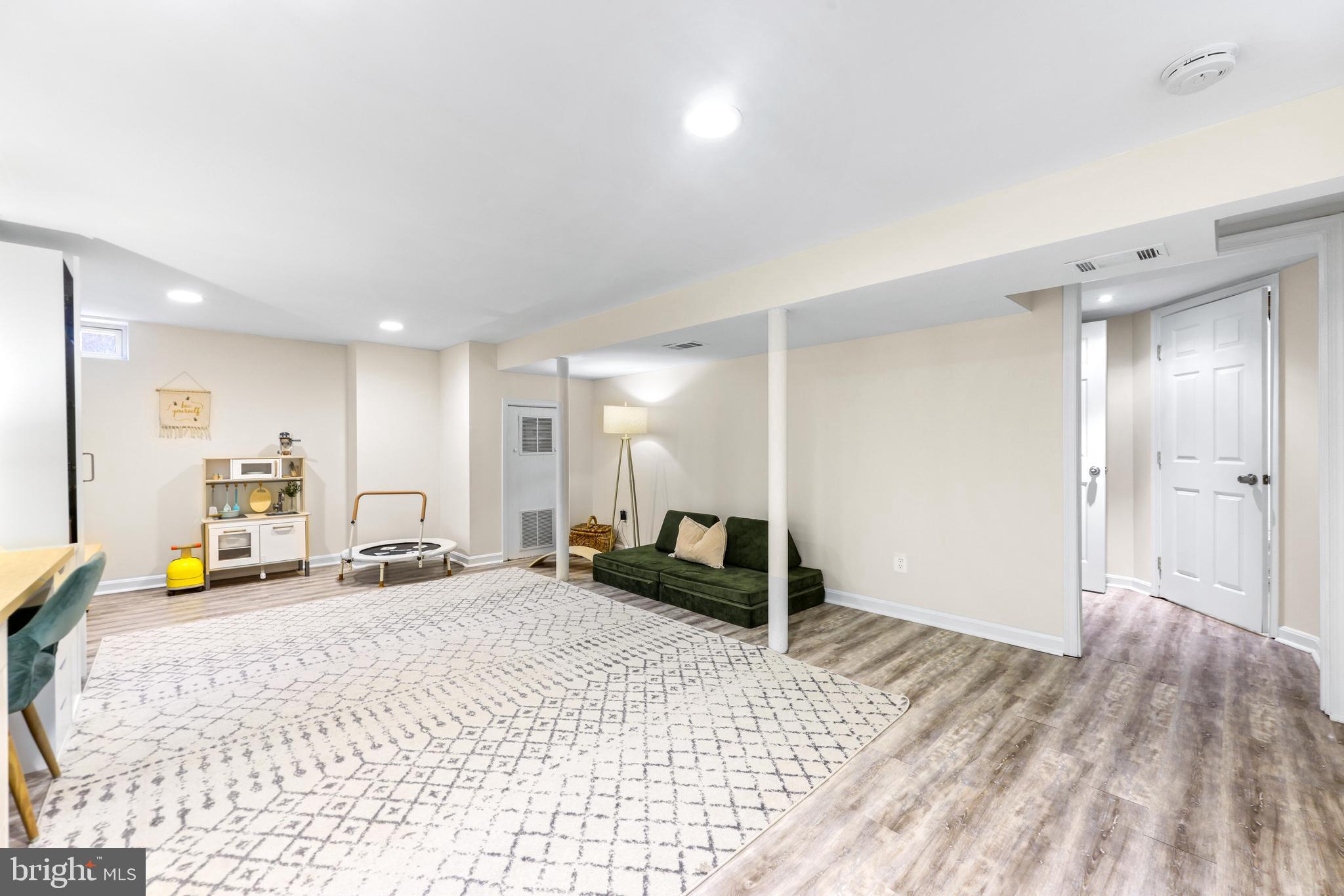 335 PRINCETON LANE