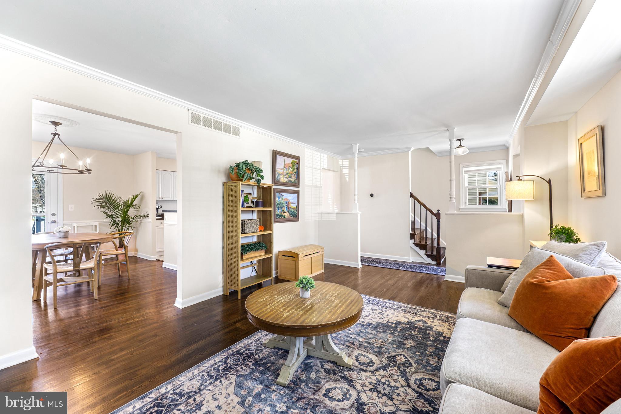 335 PRINCETON LANE