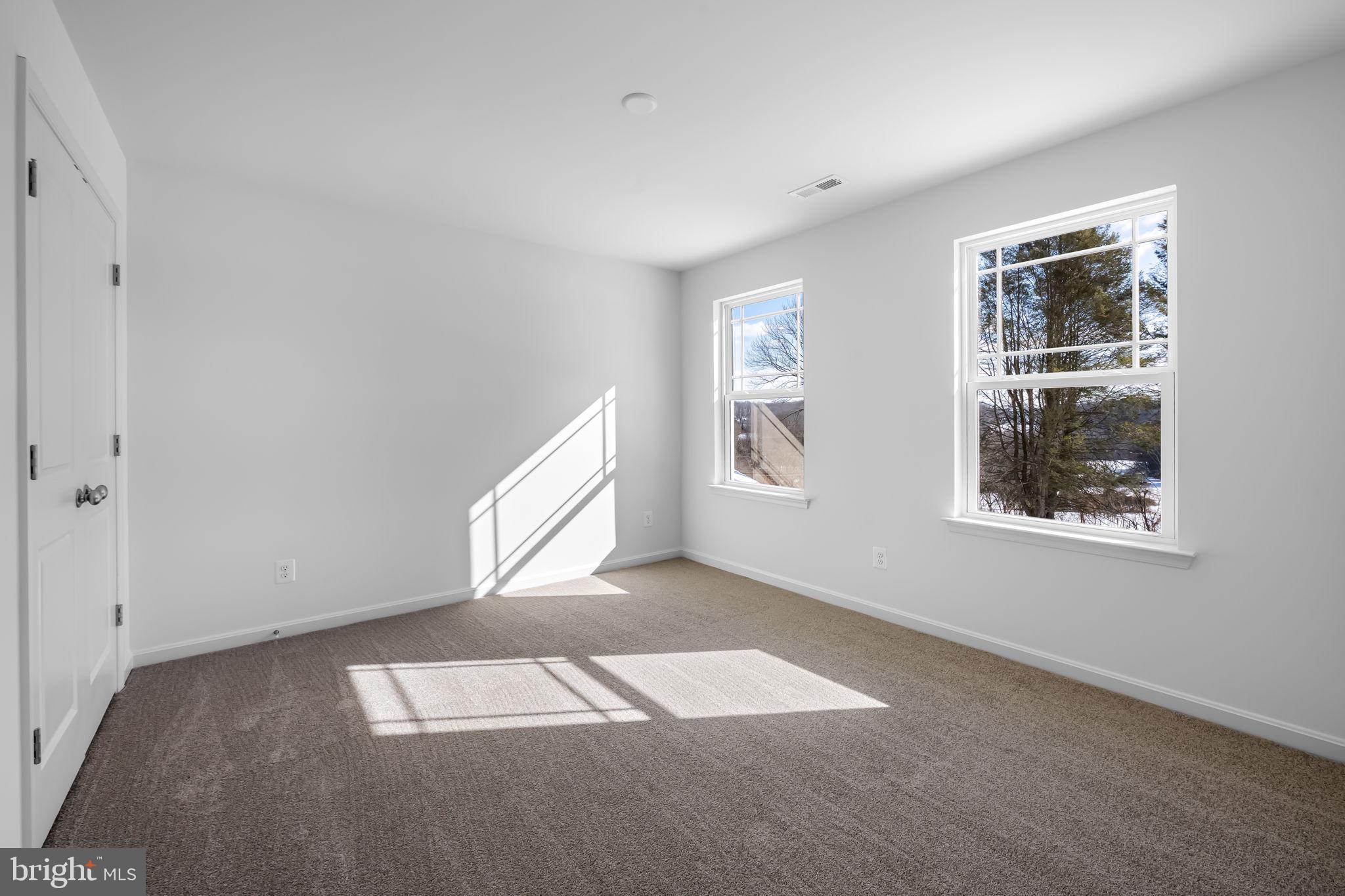 1326 HEAPS ROAD