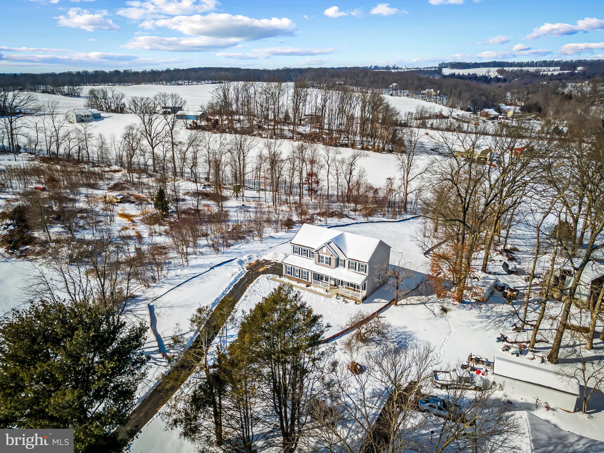 1326 HEAPS ROAD