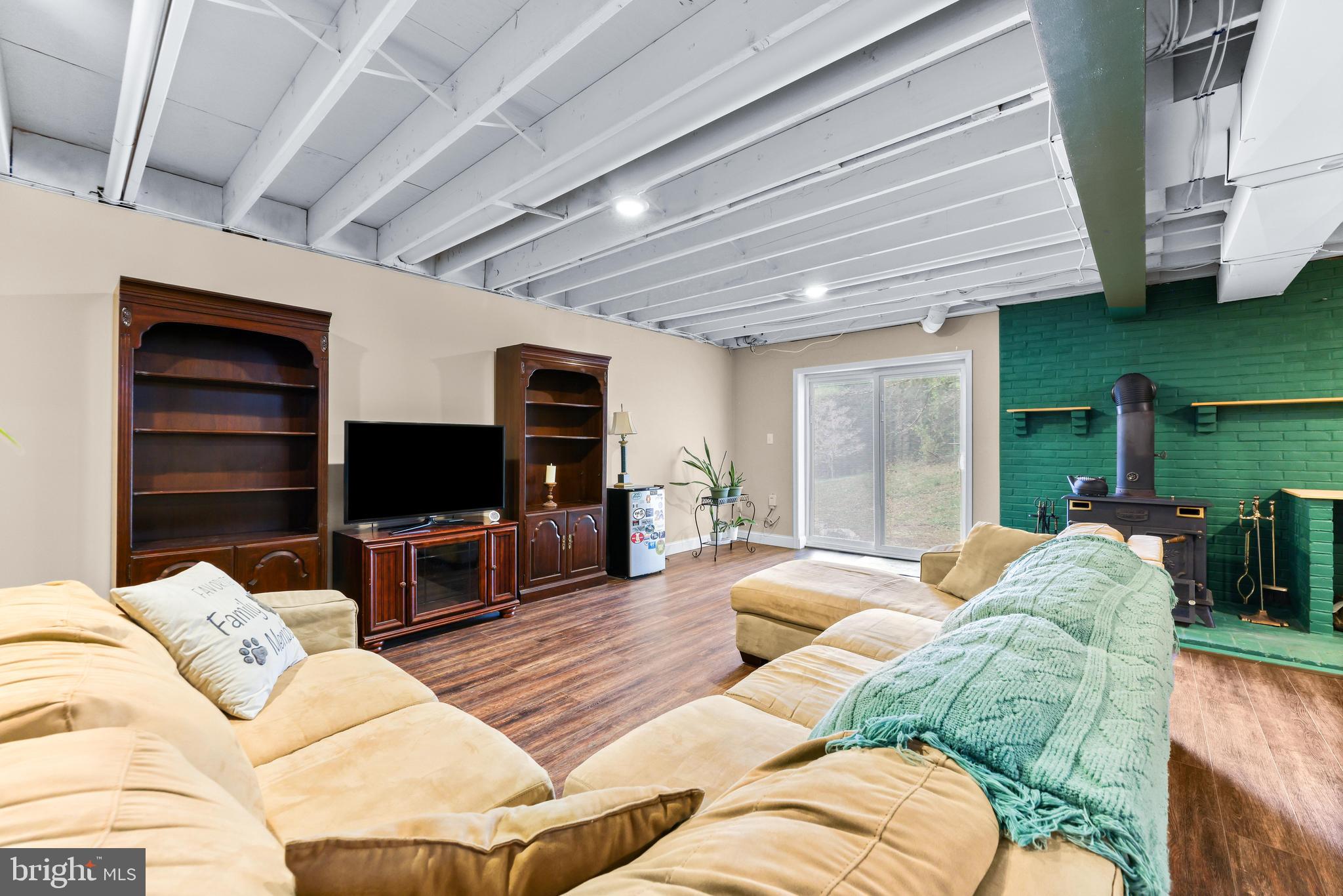 2847 MOORES ROAD