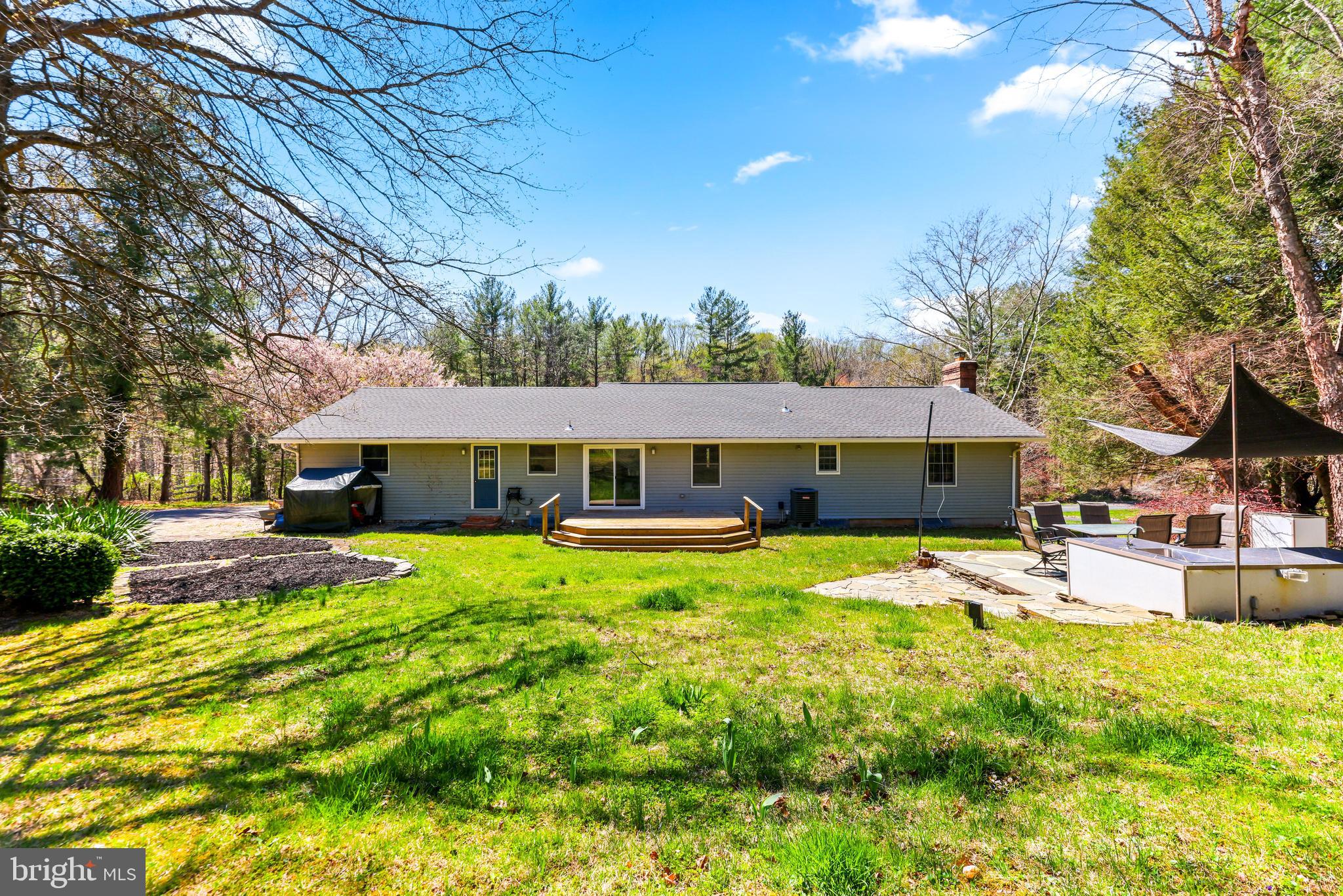 2847 MOORES ROAD