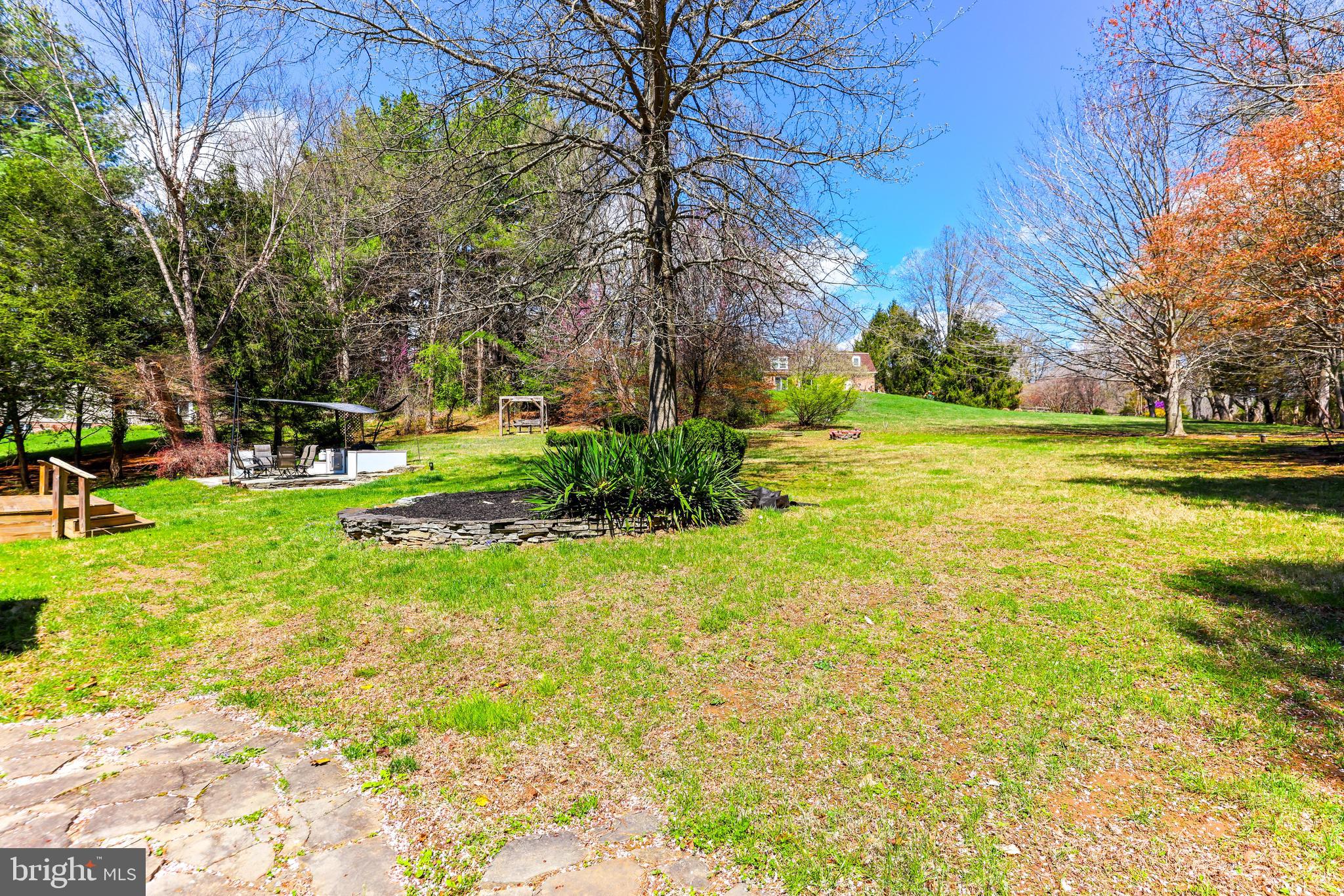 2847 MOORES ROAD