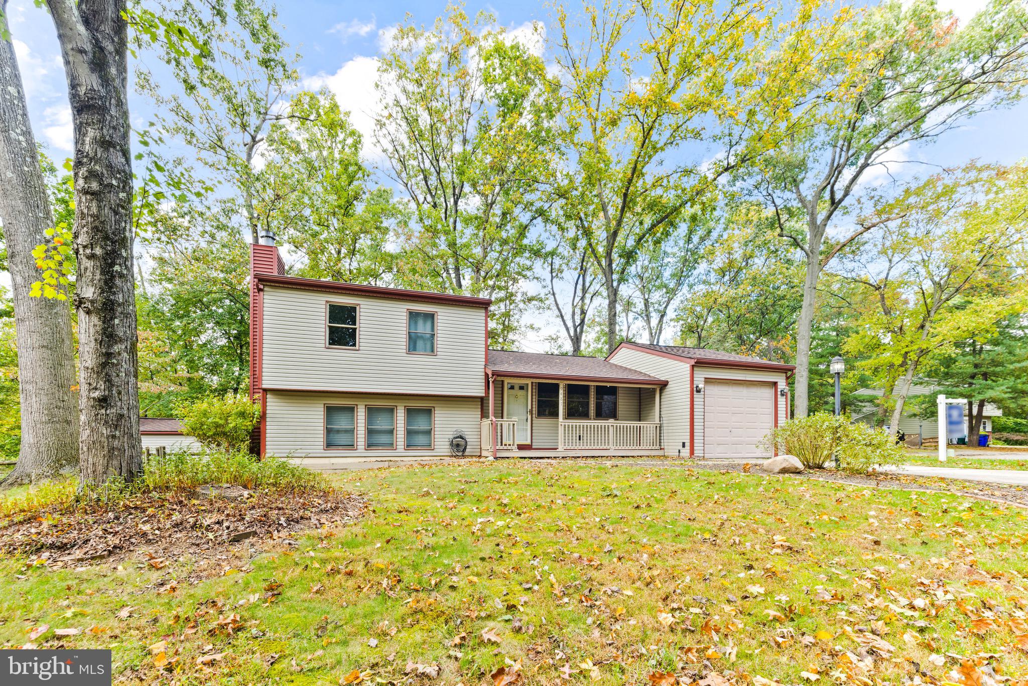 9487 Cameldriver Ct