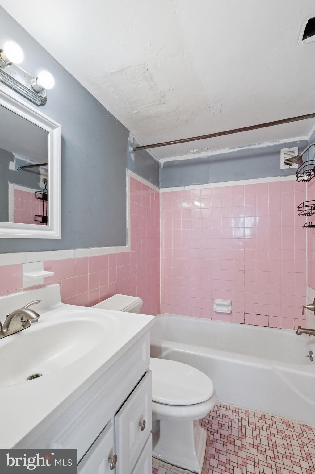 3450 TOLEDO TERRACE 609